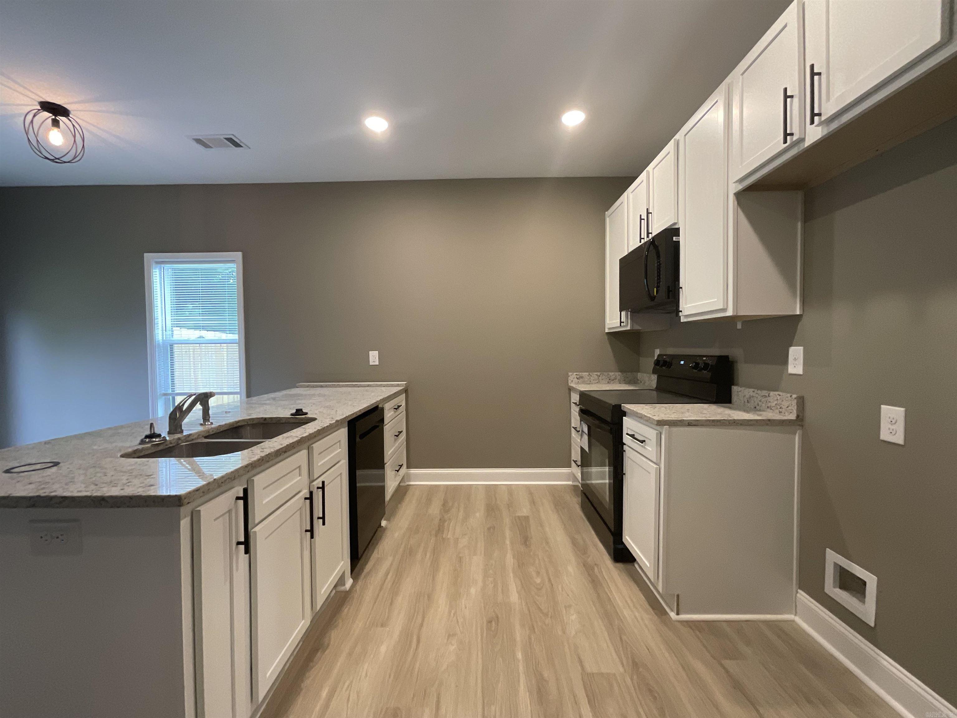 THE WRIGLEY PLACE ADDITION - Residential Income