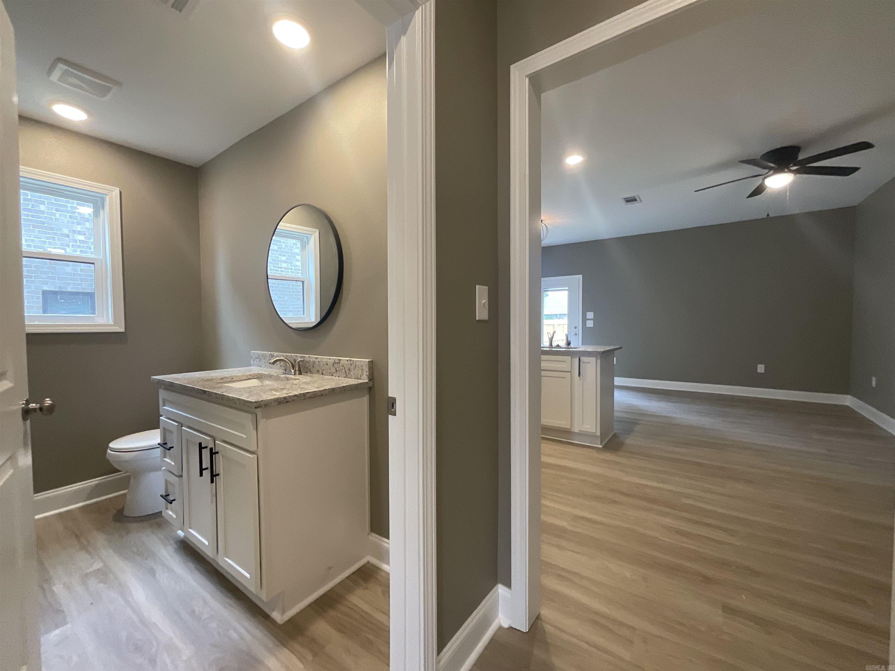 THE WRIGLEY PLACE ADDITION - Residential Income