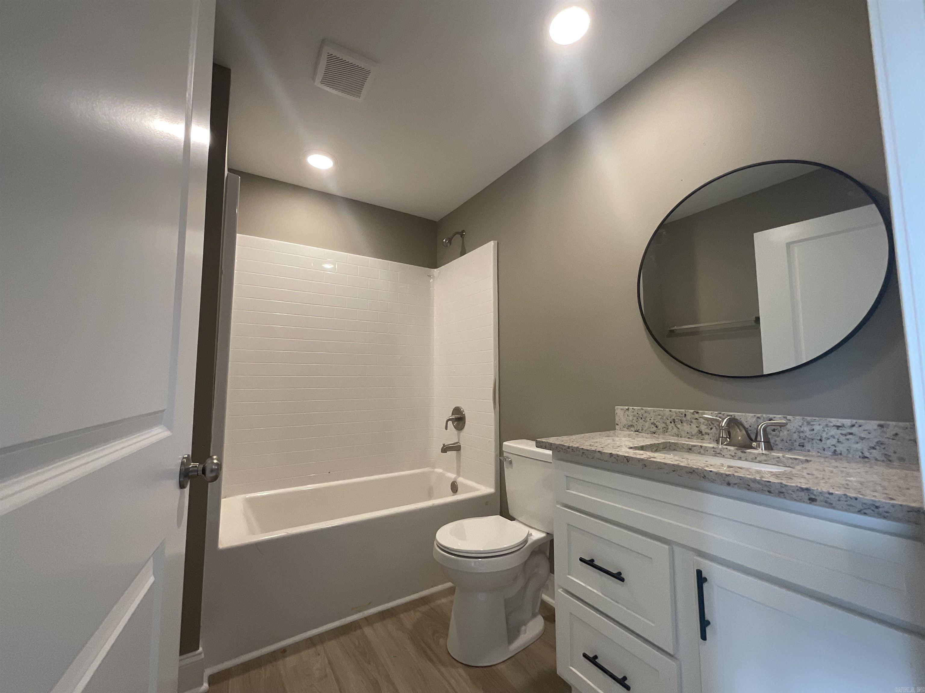 THE WRIGLEY PLACE ADDITION - Residential Income