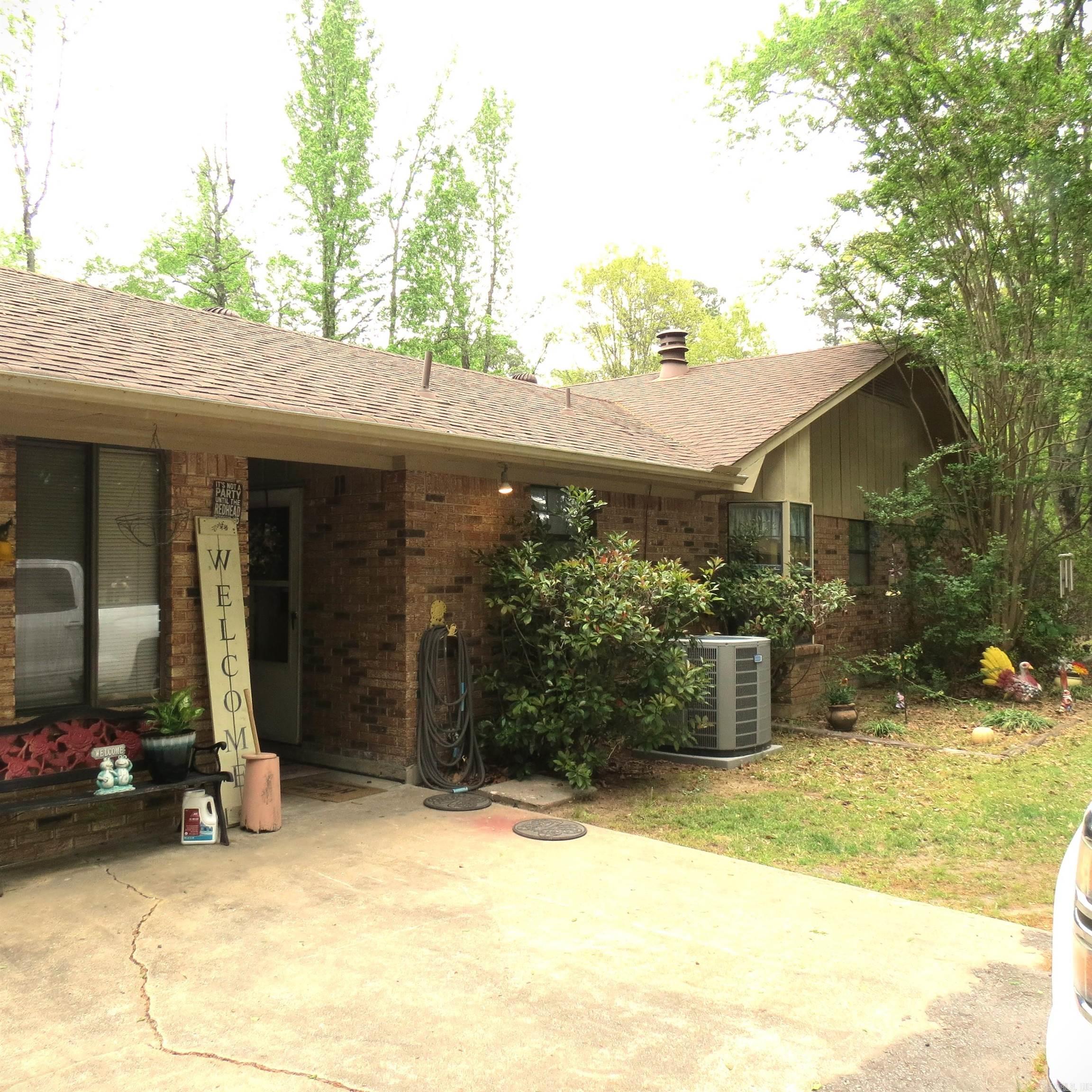 OAK LAWN ESTATES - Residential