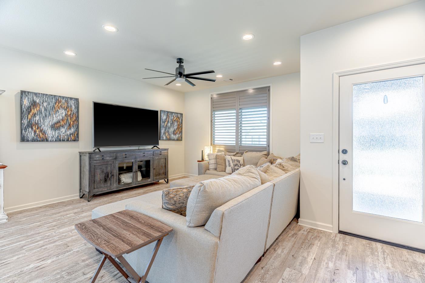 WALCOTT SPRINGS - Residential