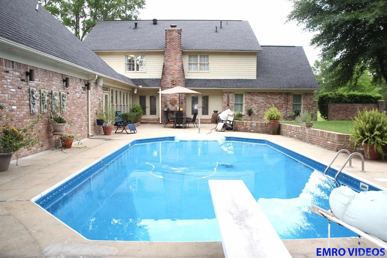 Elm Woods - Residential