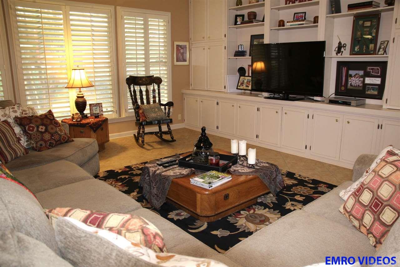 Elm Woods - Residential