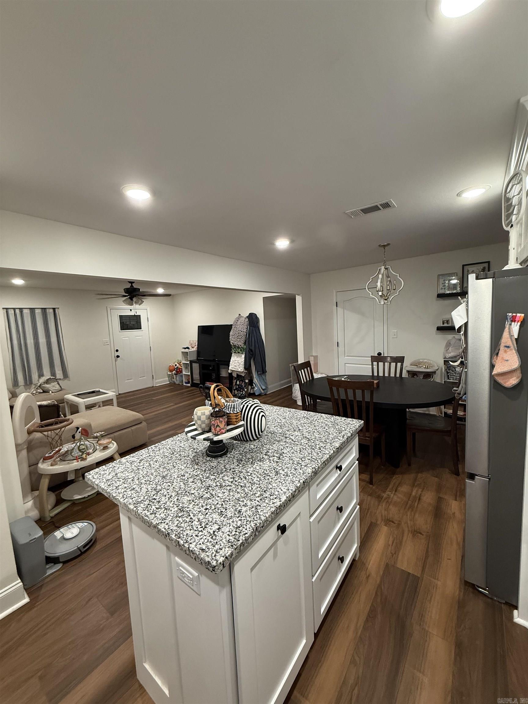 WESTERN HILLS ADD - Residential