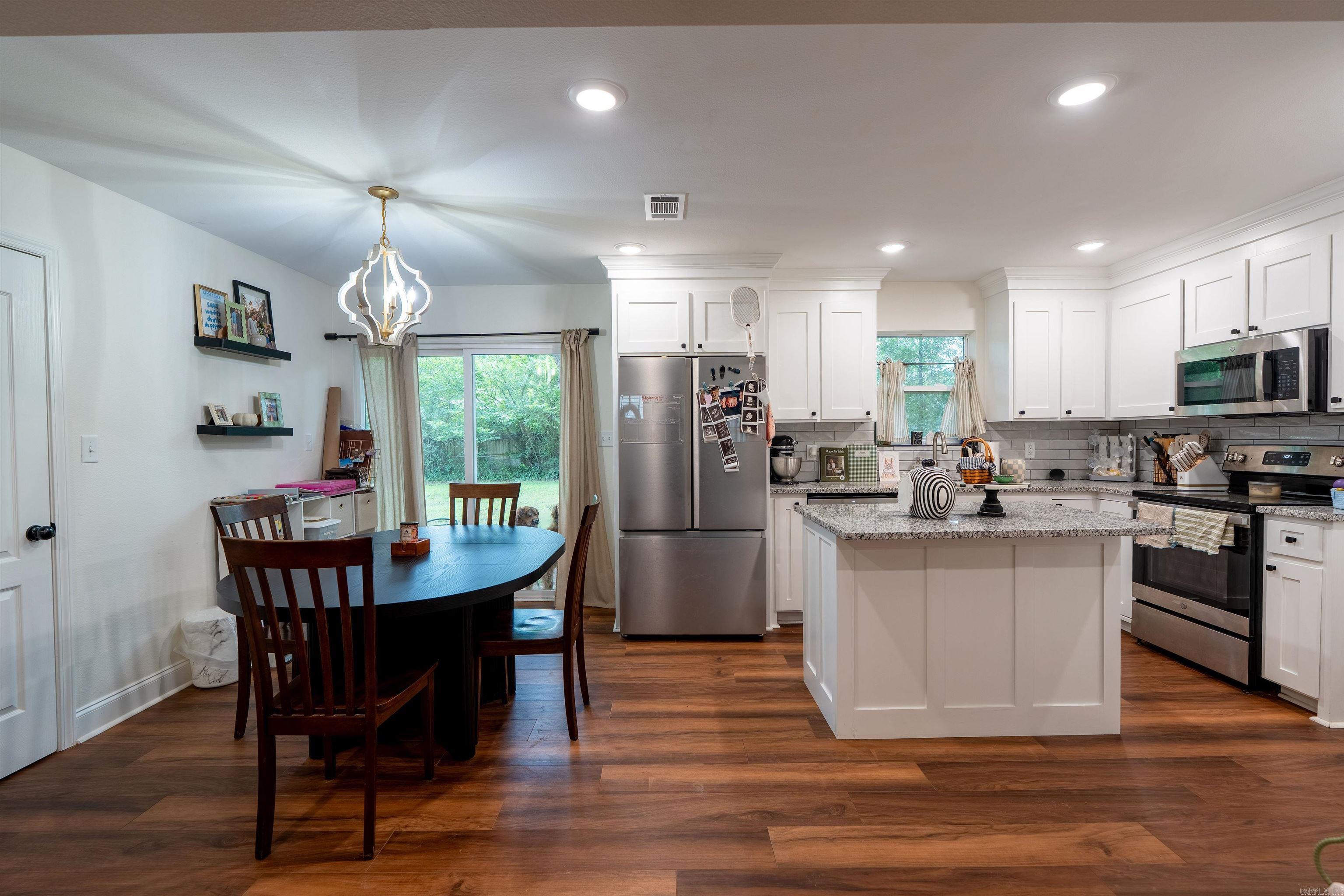 WESTERN HILLS ADD - Residential