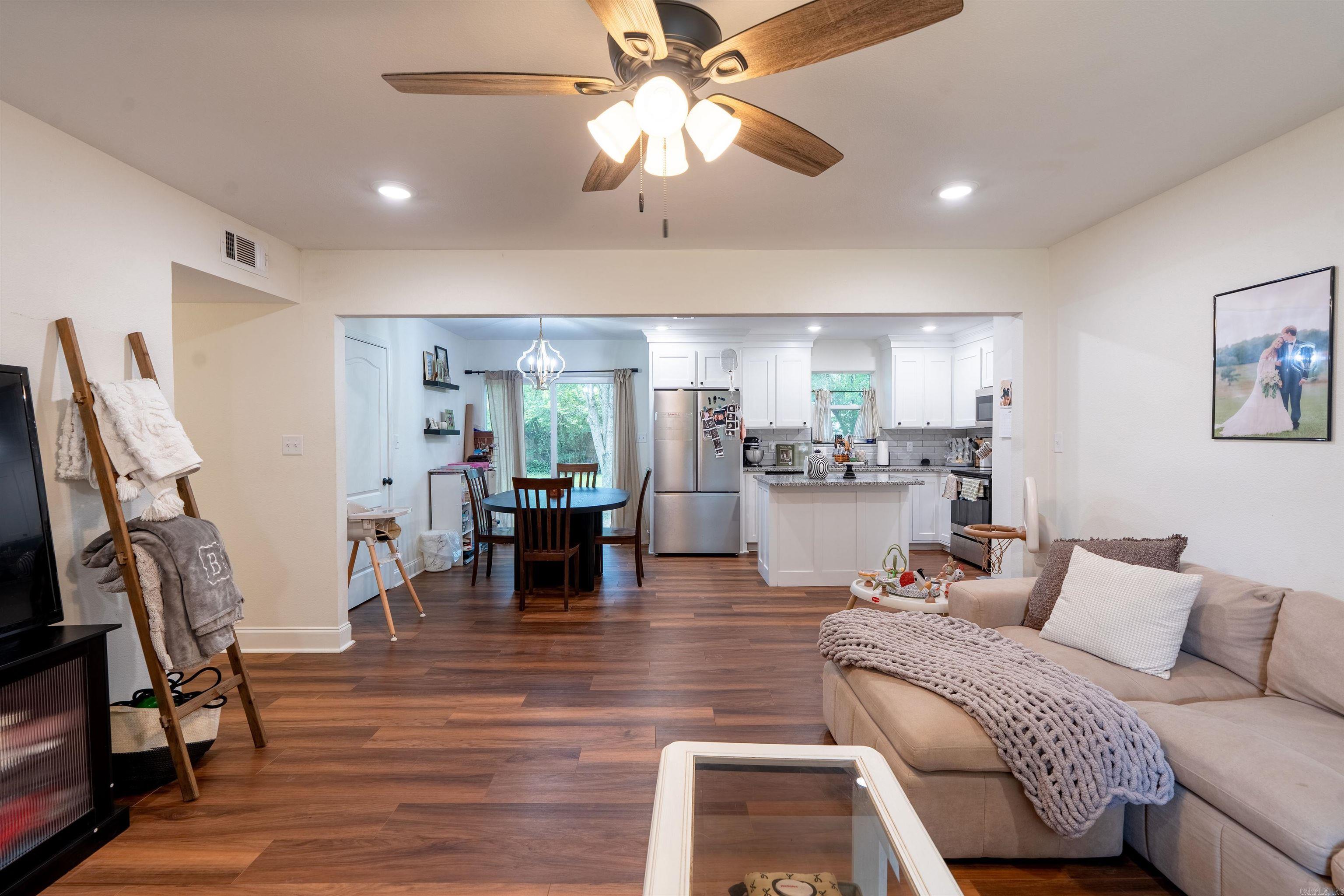 WESTERN HILLS ADD - Residential