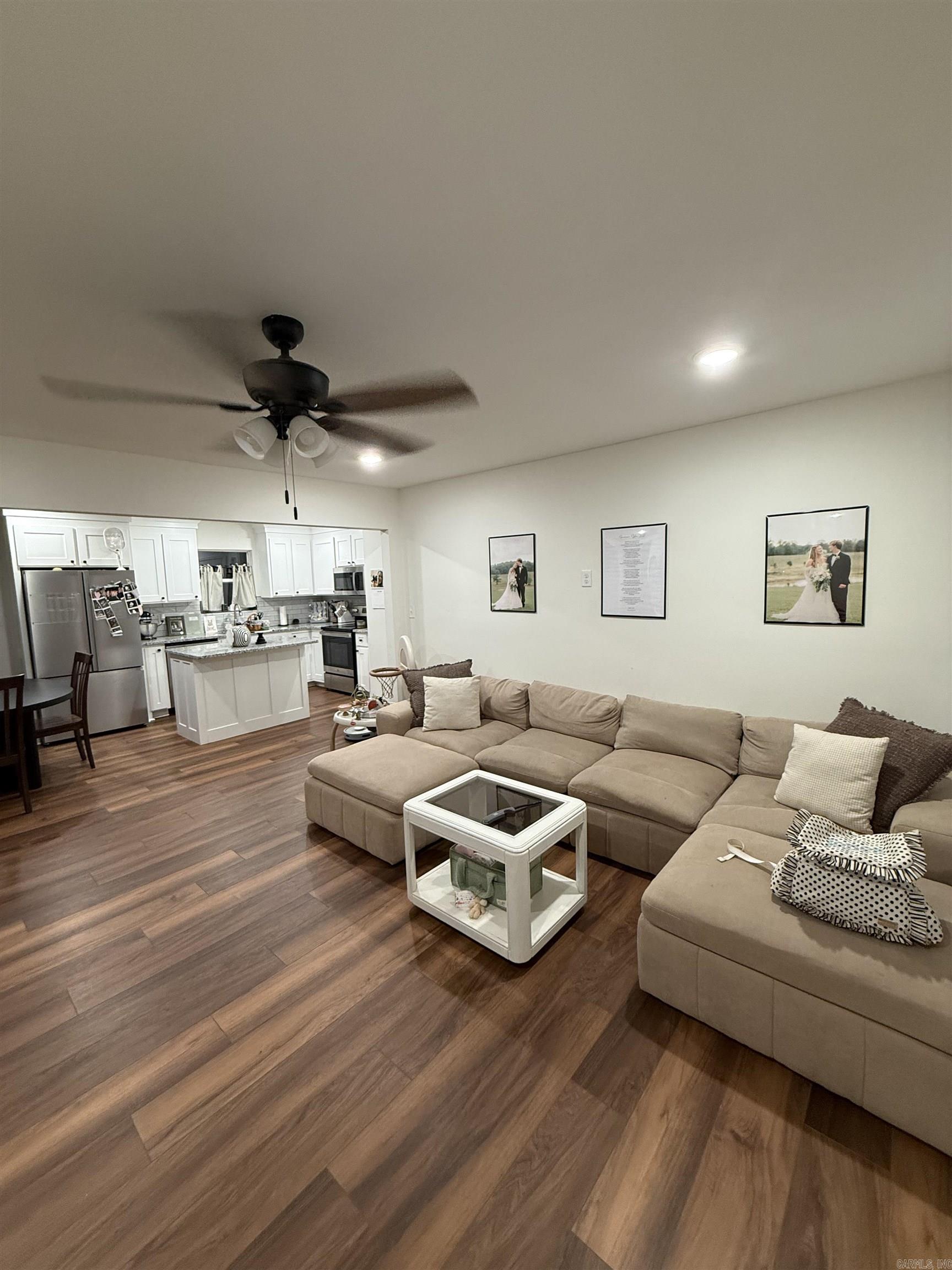 WESTERN HILLS ADD - Residential