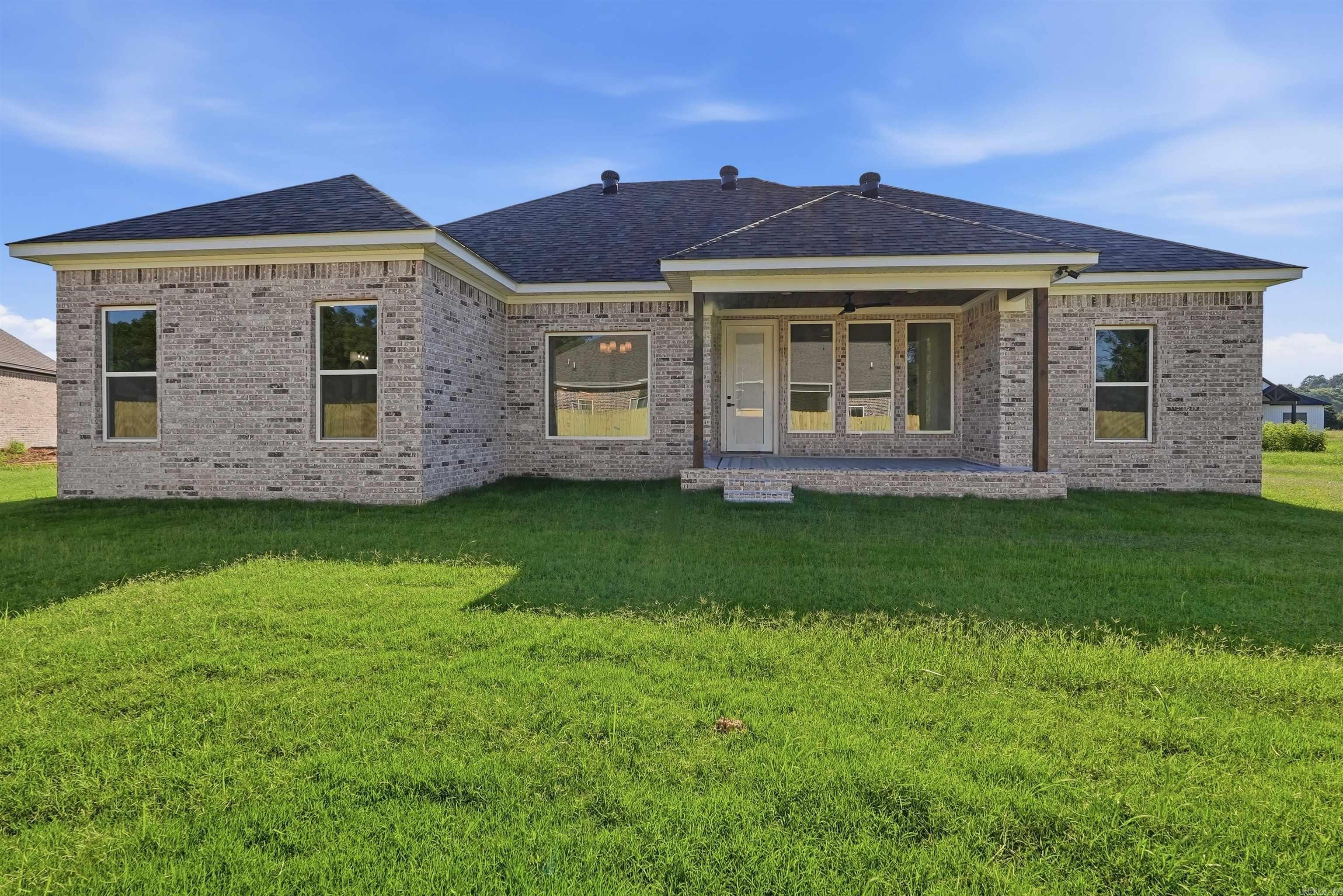 SUNSET LANDING - Residential