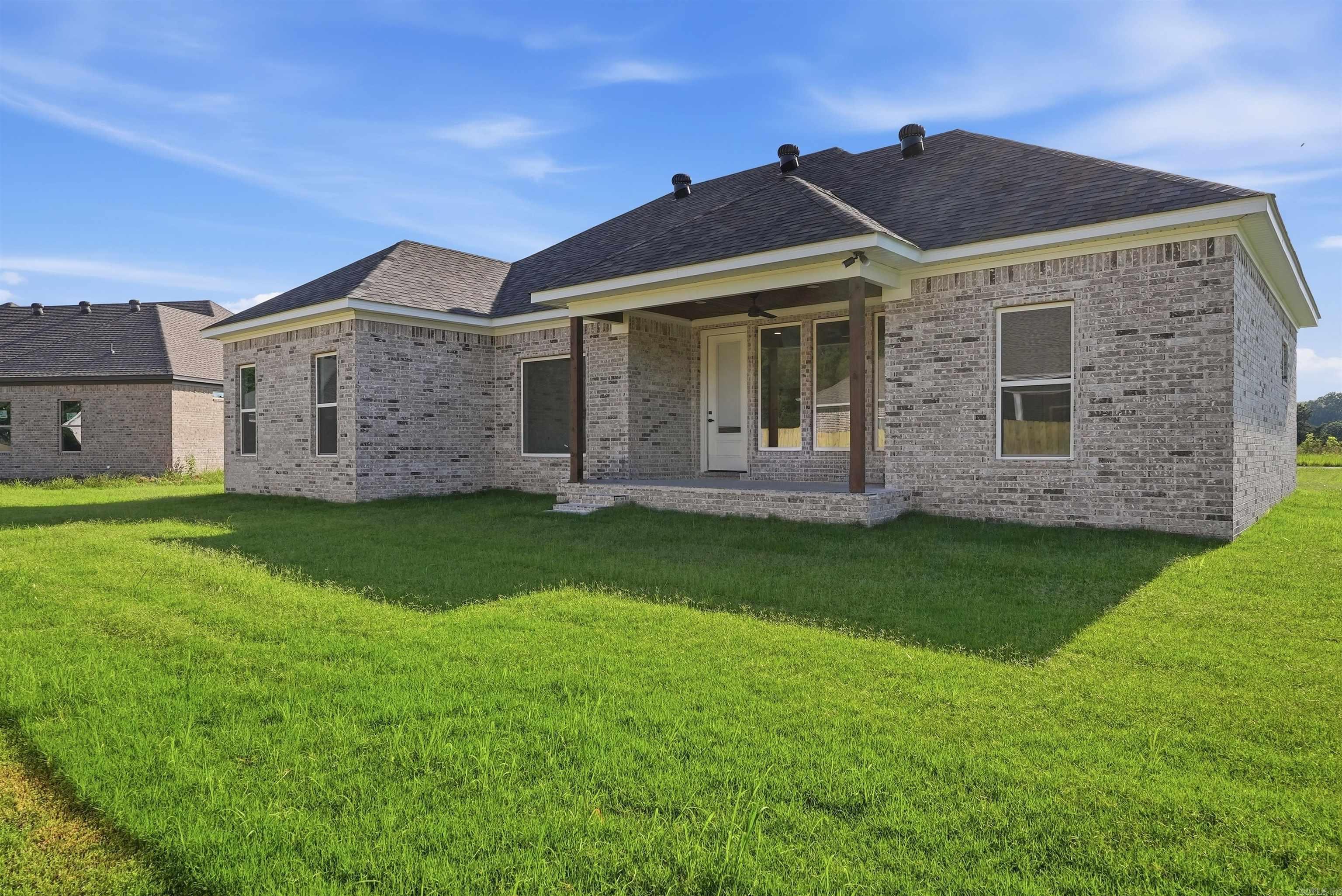 SUNSET LANDING - Residential