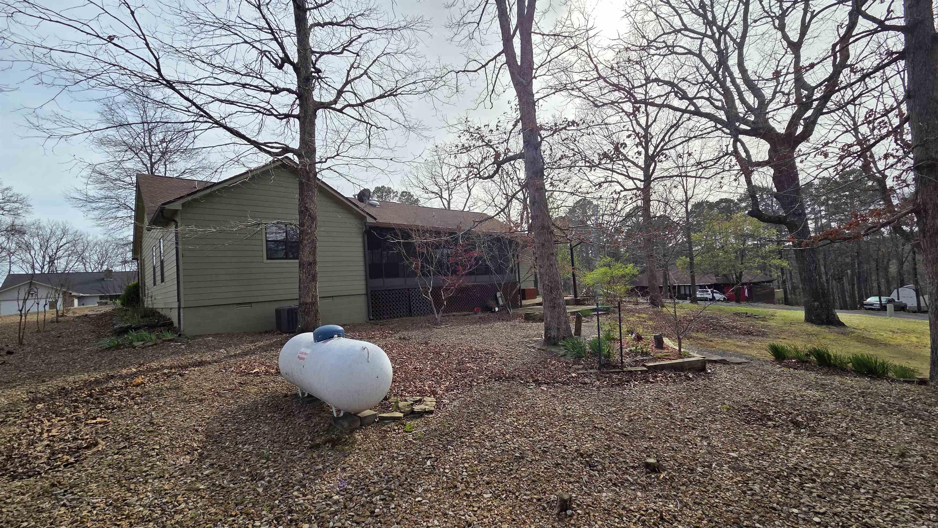 CASTLE RIDGE - Residential