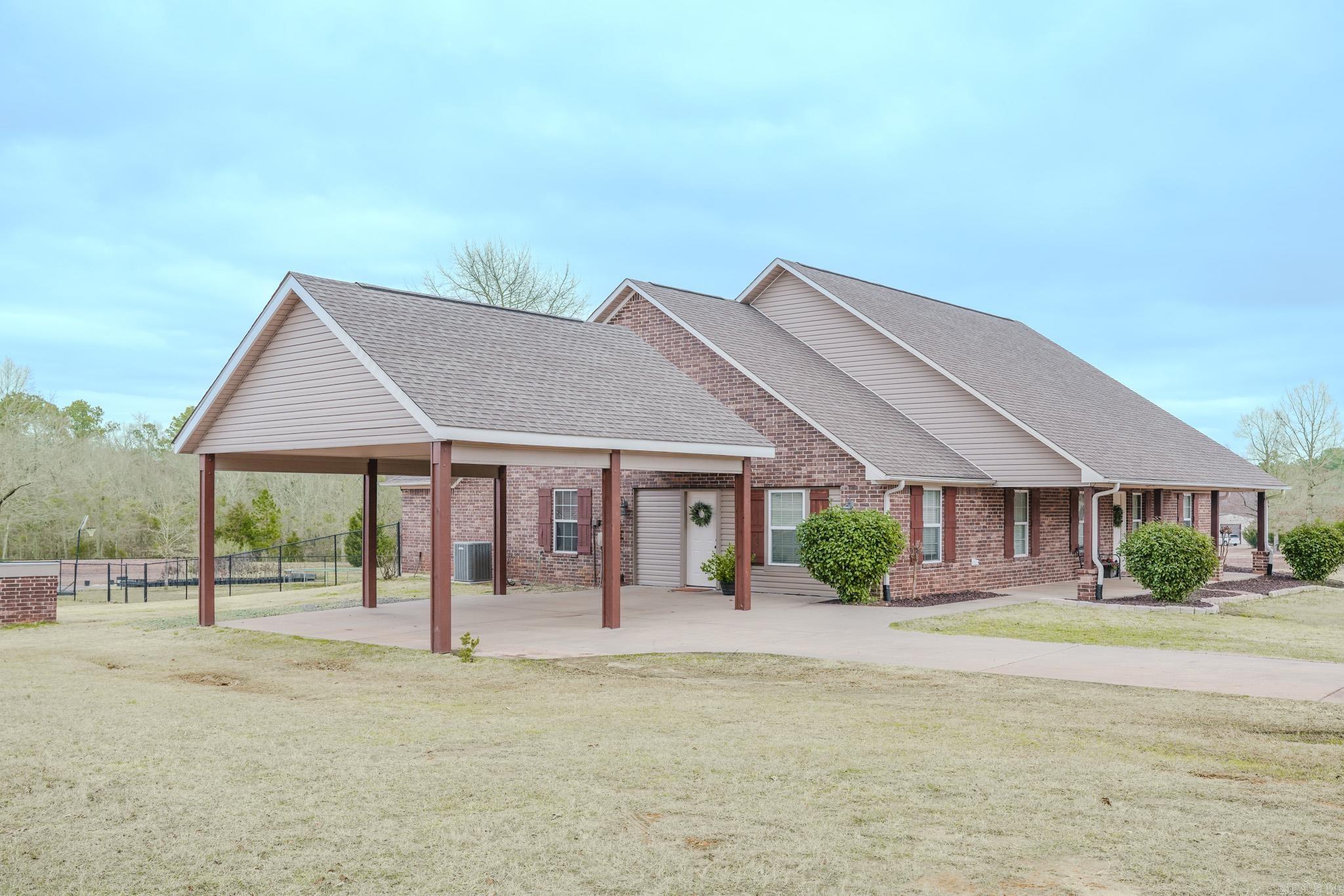 Creekwood - Residential