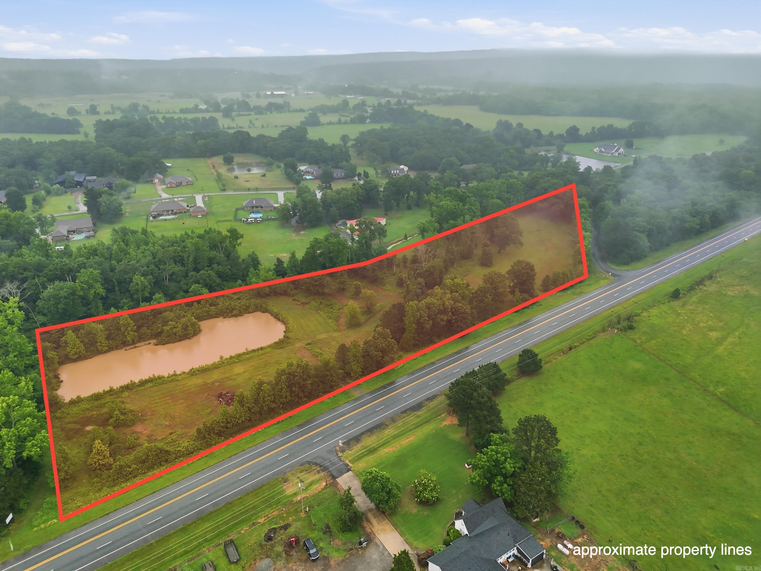 Beautiful 9.99-acre tract located on Vilaco Ln in White County, Arkansas. This property offers a great opportunity for a future homesite, recreational retreat, or investment property. Enjoy peaceful surroundings, privacy, and the flexibility that acreage living provides while still being conveniently located near local amenities and access routes.