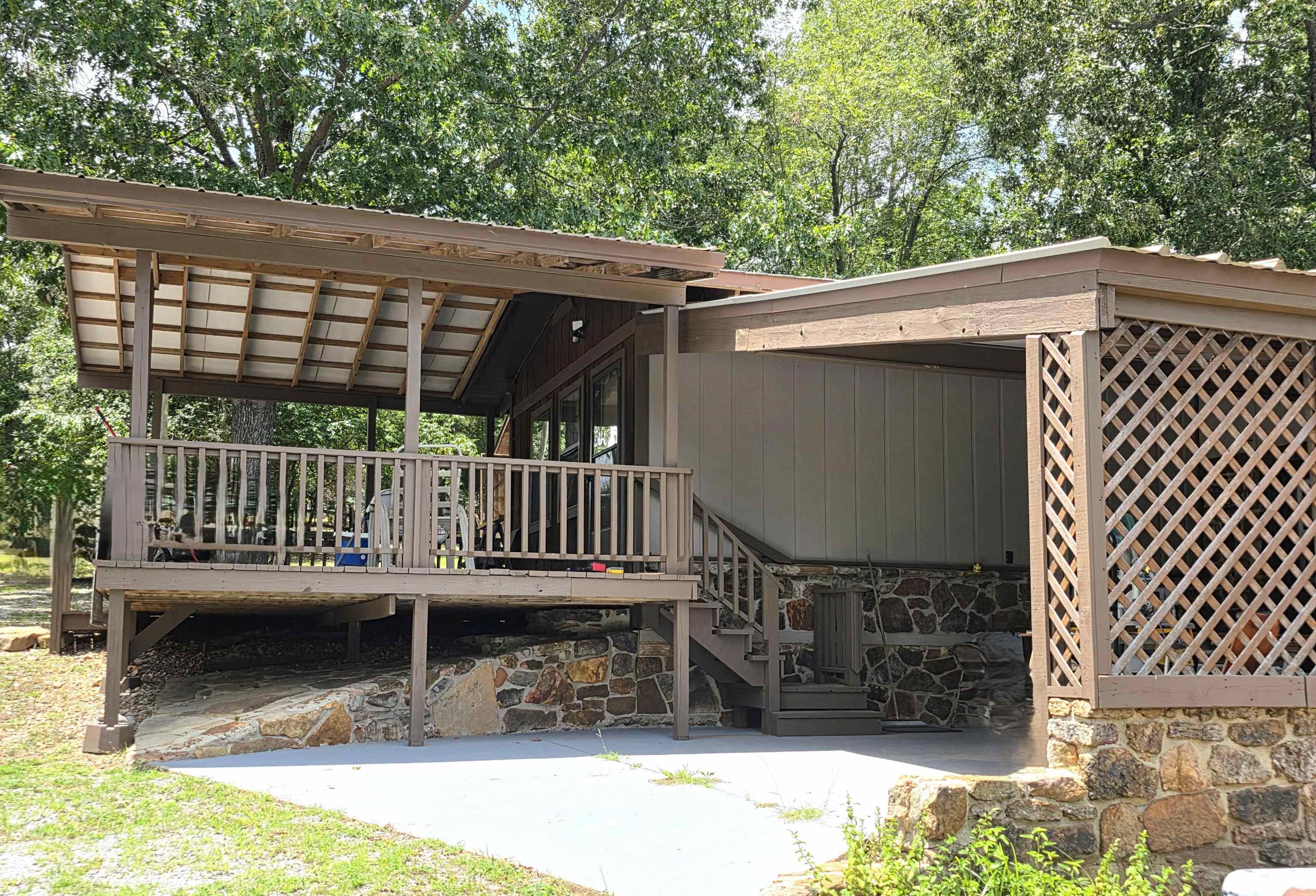 Metes & Bounds - Residential