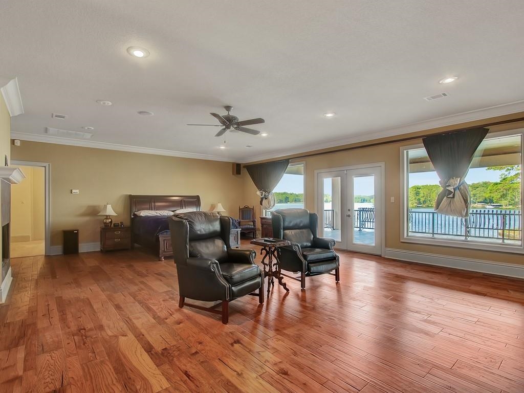 EASTBOROUGH SHORES - Residential
