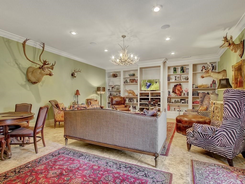 EASTBOROUGH SHORES - Residential
