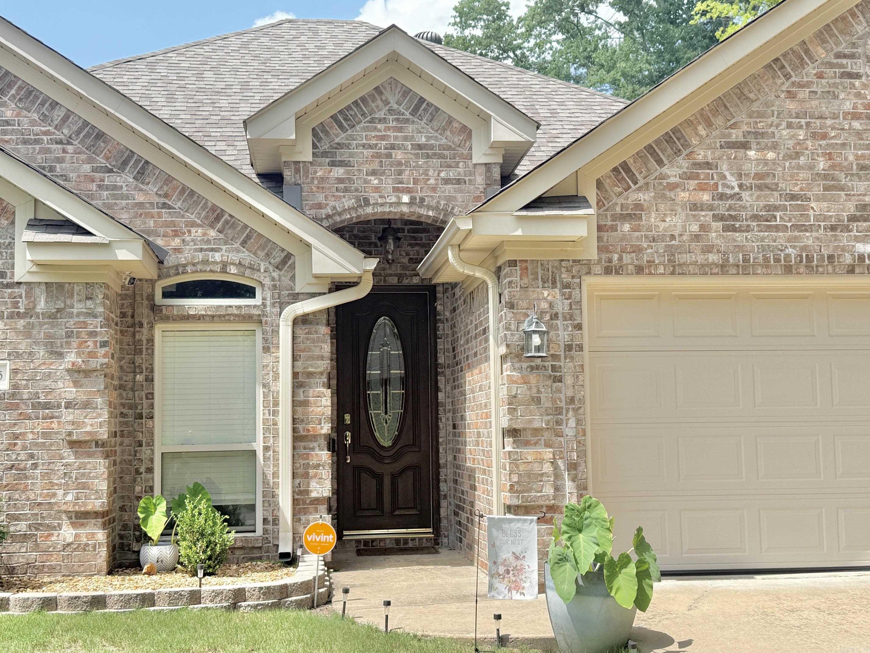 EAST RIDGE - Residential