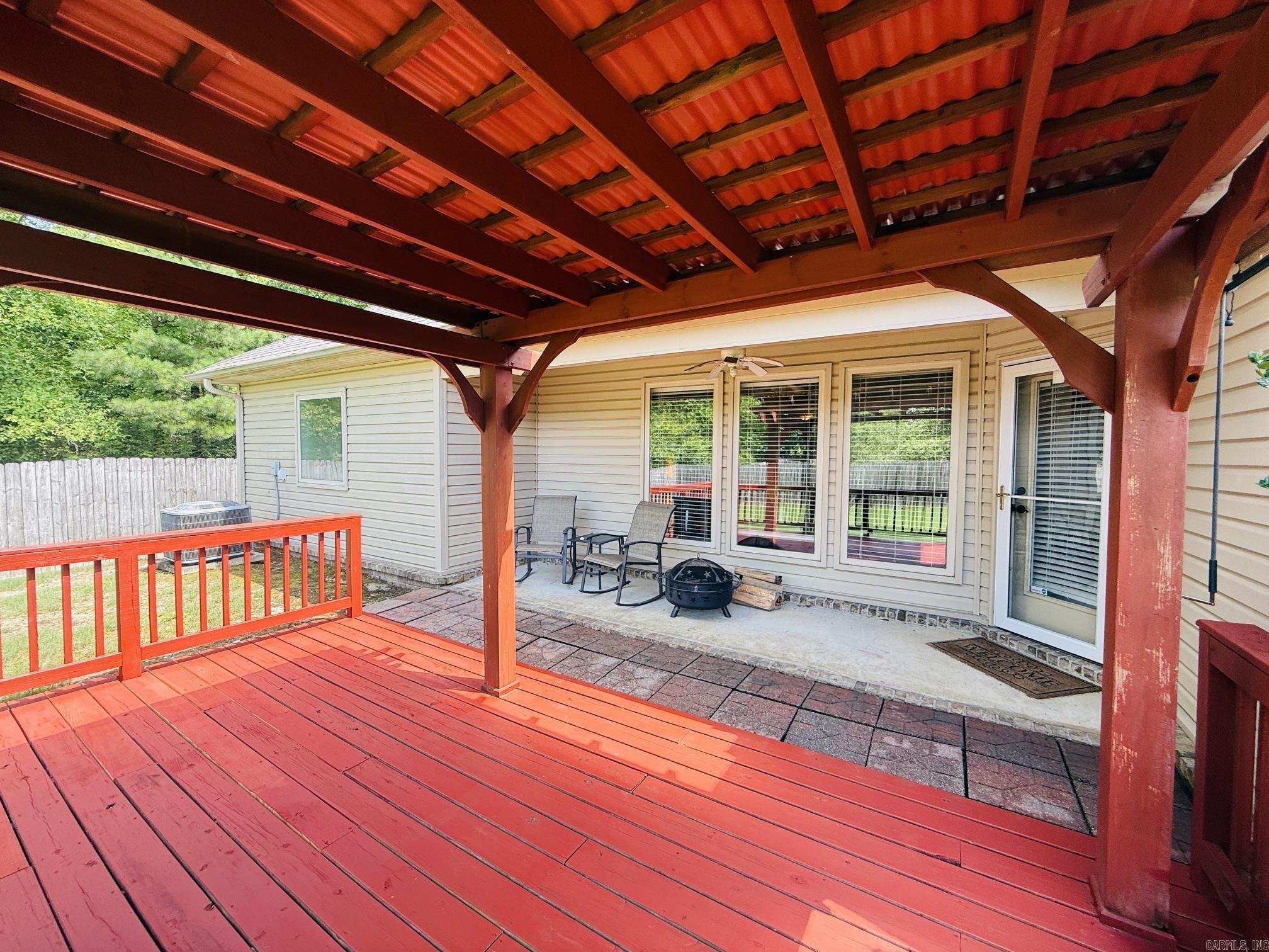 EAST RIDGE - Residential