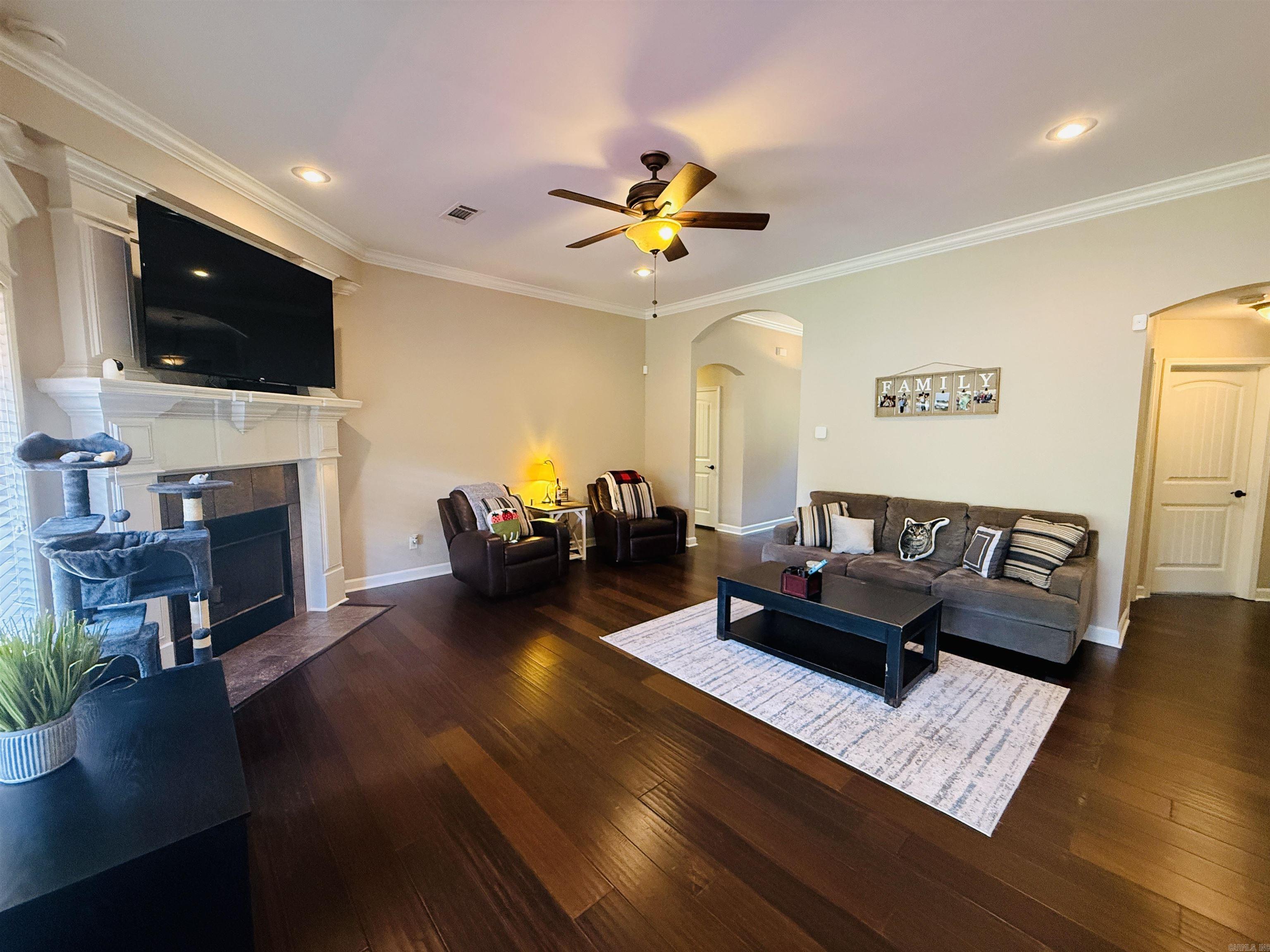 EAST RIDGE - Residential