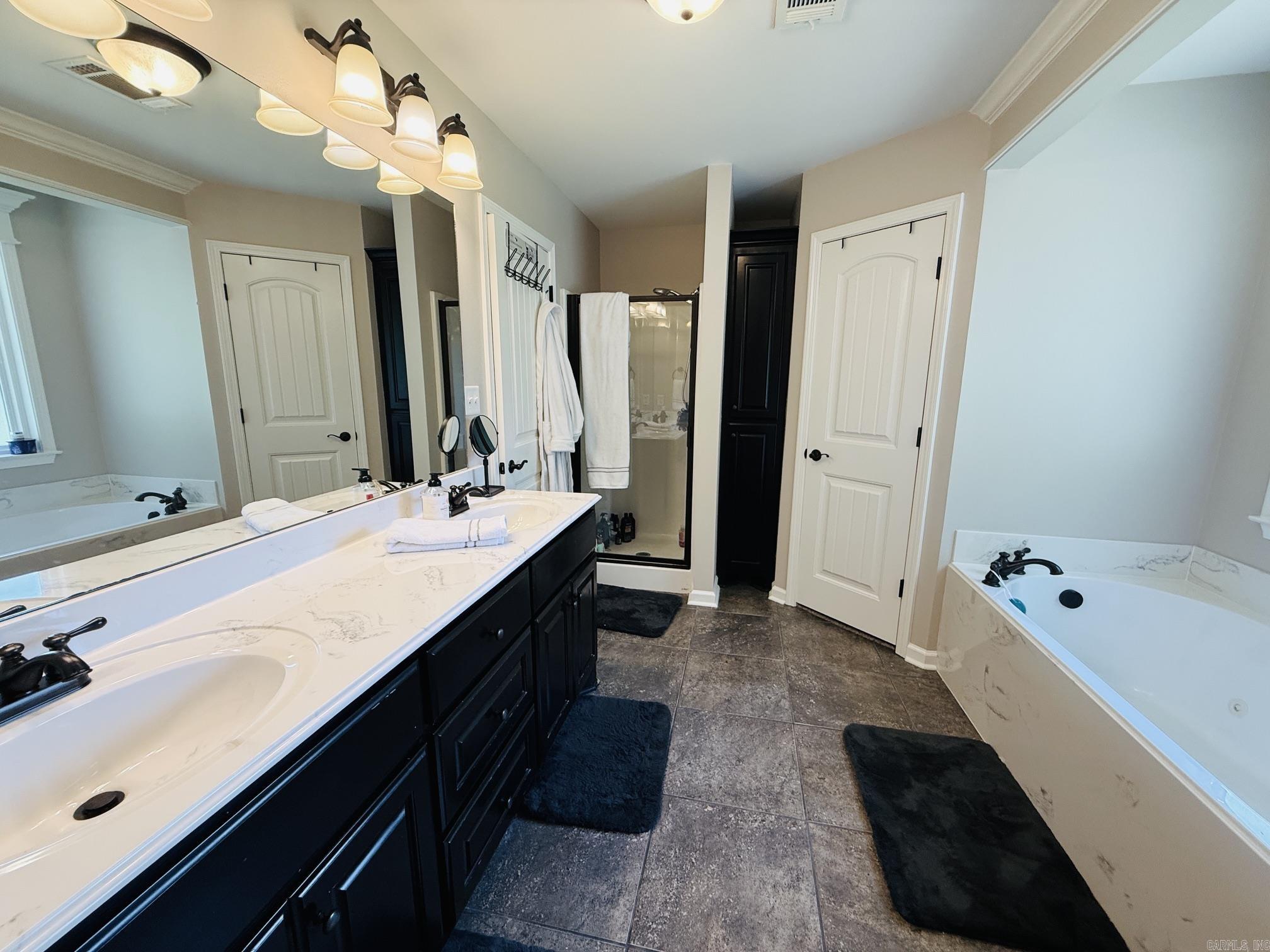 EAST RIDGE - Residential