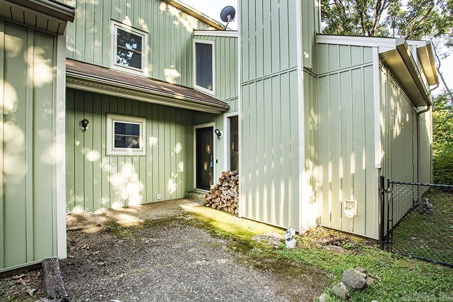 Don’t miss this wonderful opportunity to own a home with contemporary flair at a price that allows you to customize it to YOUR taste. Located in the heart of West Little Rock, this spacious residence offers three bedrooms & THREE full baths! The floor plan also features a soaring two-story living area, a separate office, and a large kitchen/dining area! There’s also a two-car garage for convenient parking and storage and a fenced backyard. This property has been well maintained with nice updates that include HVAC system (3/2026), new furnace (6/2021), storm windows (2019), siding (2020), fence (2025?), updated primary shower, and new vapor barrier (5/2026). Located minutes from restaurants, shopping, and schools, this home is full of potential and ready for your personal touch. Experience the perfect blend of convenience and contemporary style in this comfortable West Little Rock home. To be sold in As Is condition.