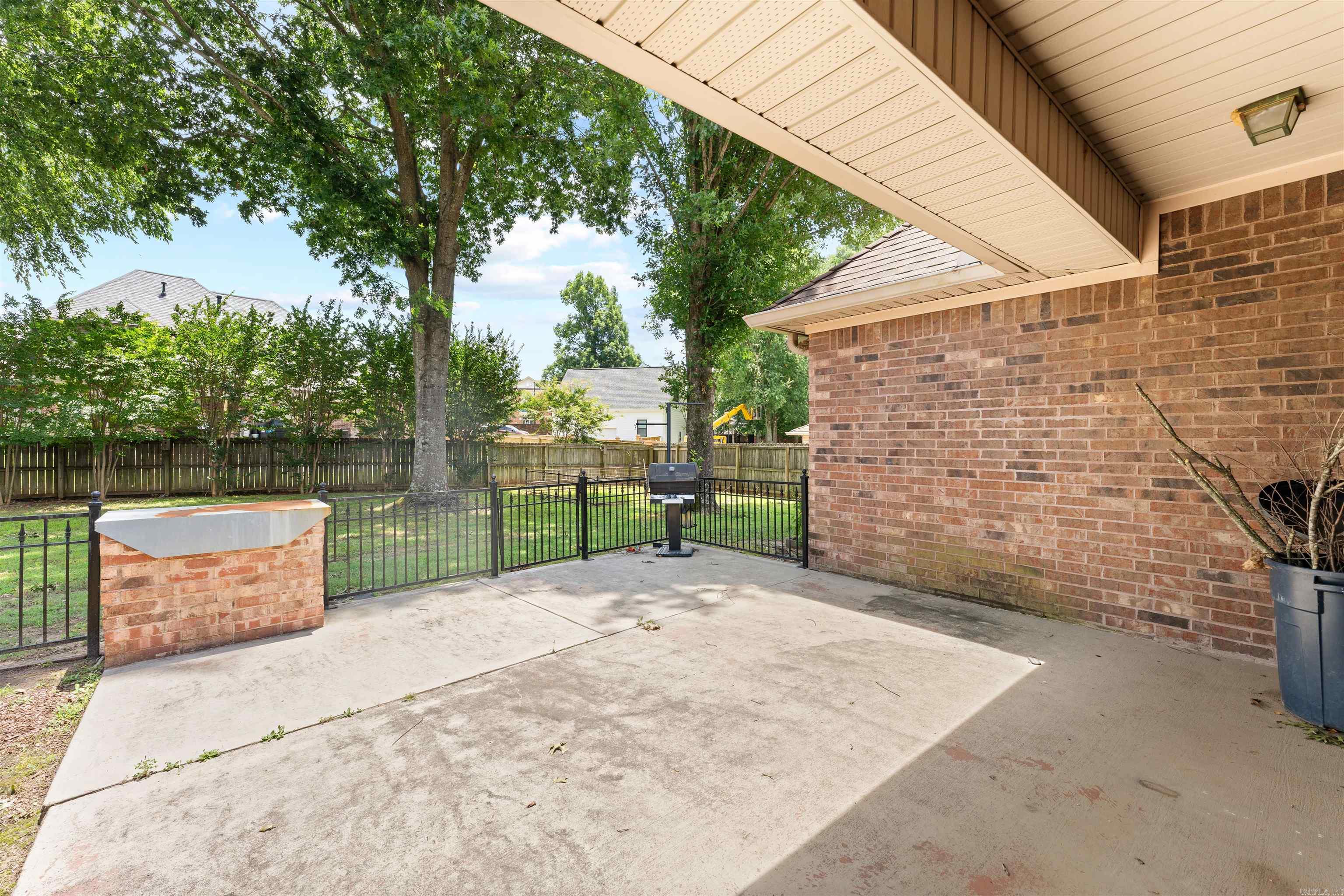 WESTPOINTE - Residential