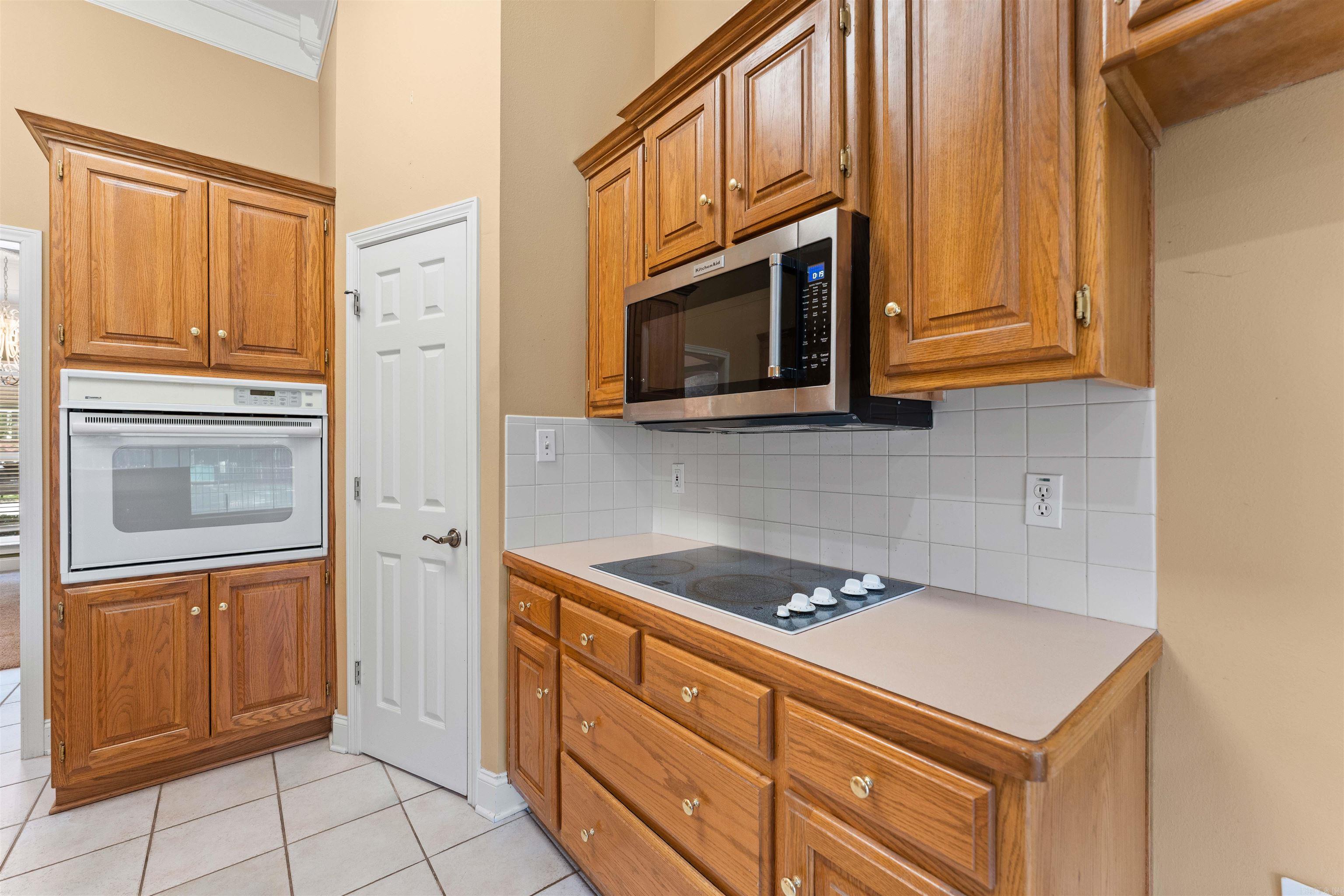 WESTPOINTE - Residential