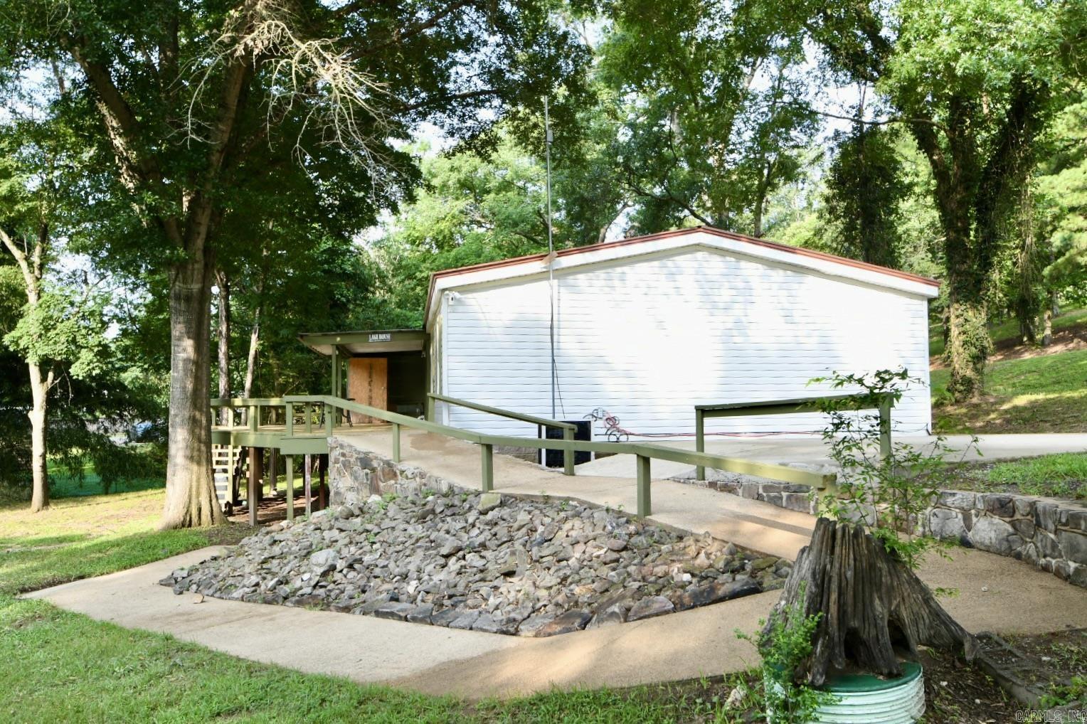 WISHFUL THINKING LAKE ESTATES - Residential