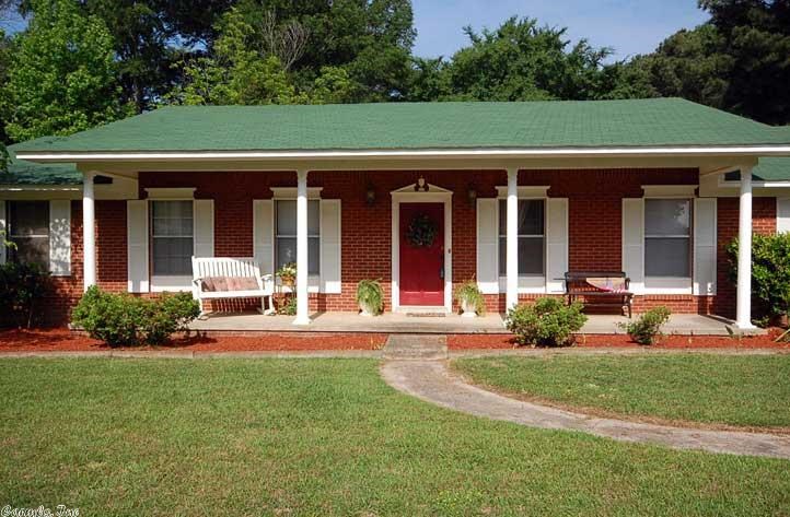 This house has it all. Safe room off the master bedroom, on aprox. 2 acres, 2 living rooms, separate dinning room, site built fire place, 3 bedrooms, 2 full bath, large washroom / mudroom, shop and green house, patio, and kitchen cabinets to die for. Call to set up your apt. today.