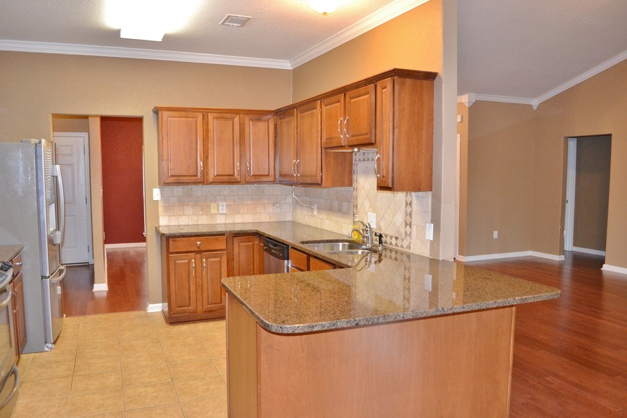 ALTA VISTA - Residential