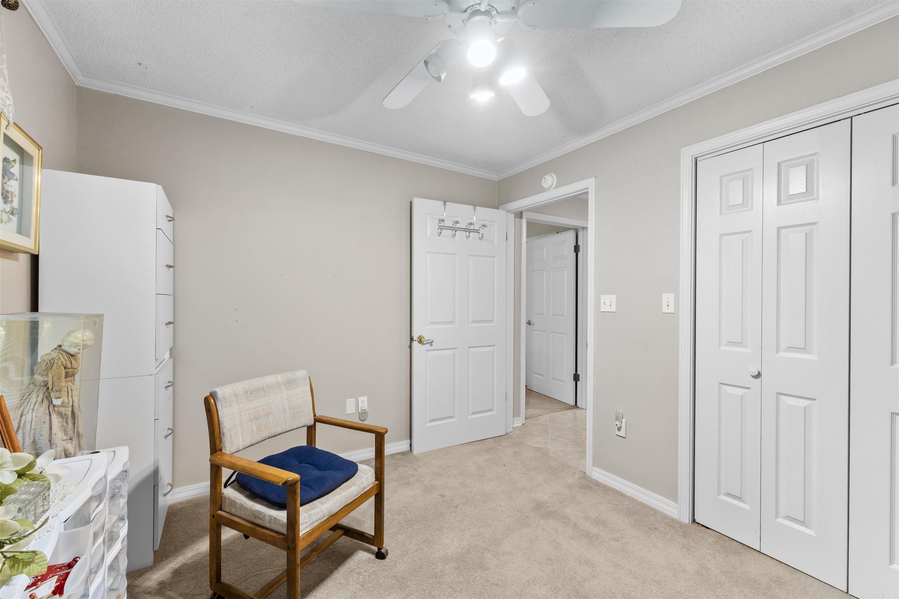 RIVER OAKS COMMONS - Residential