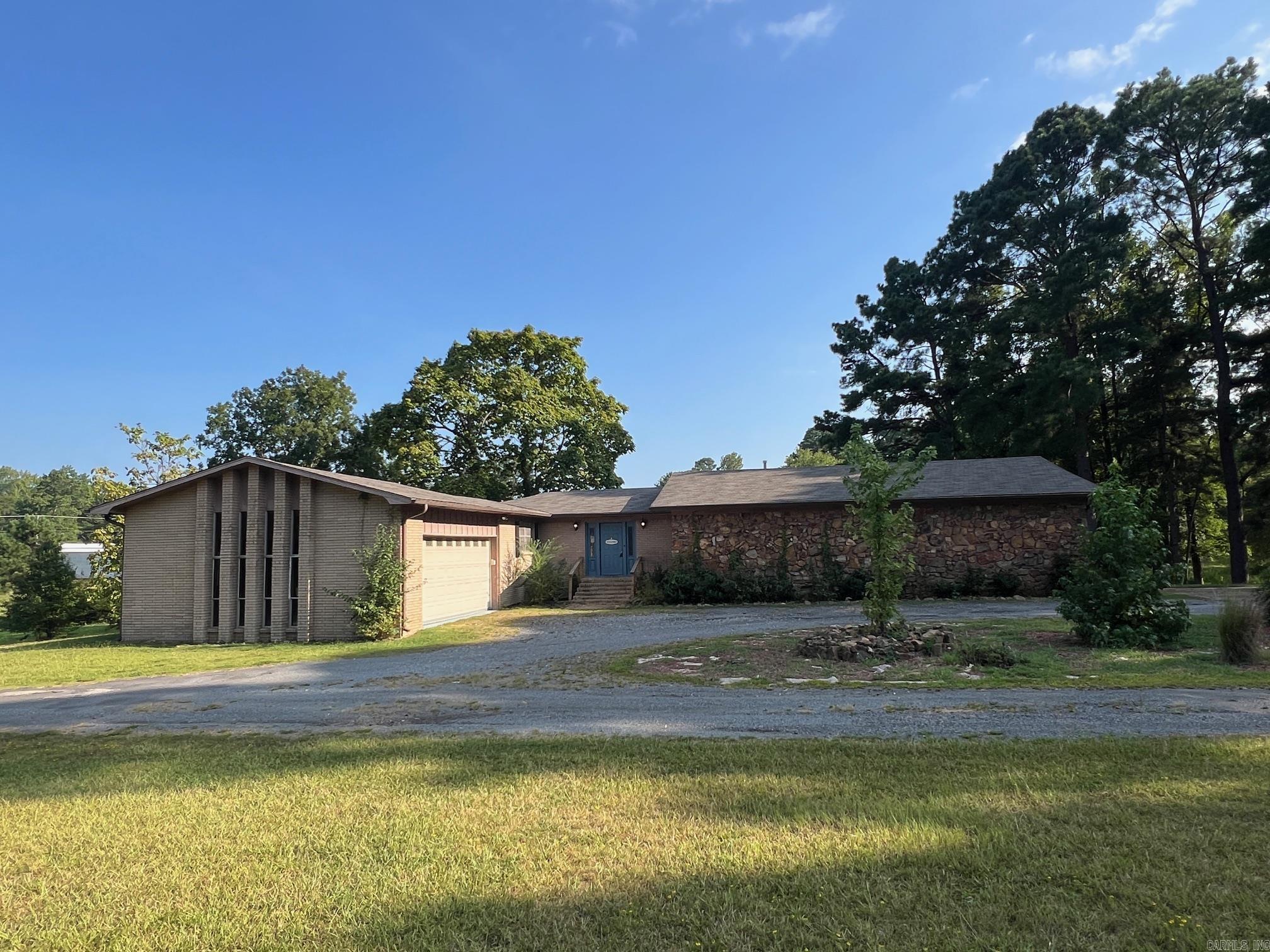 SHANNON HILLS s - Residential