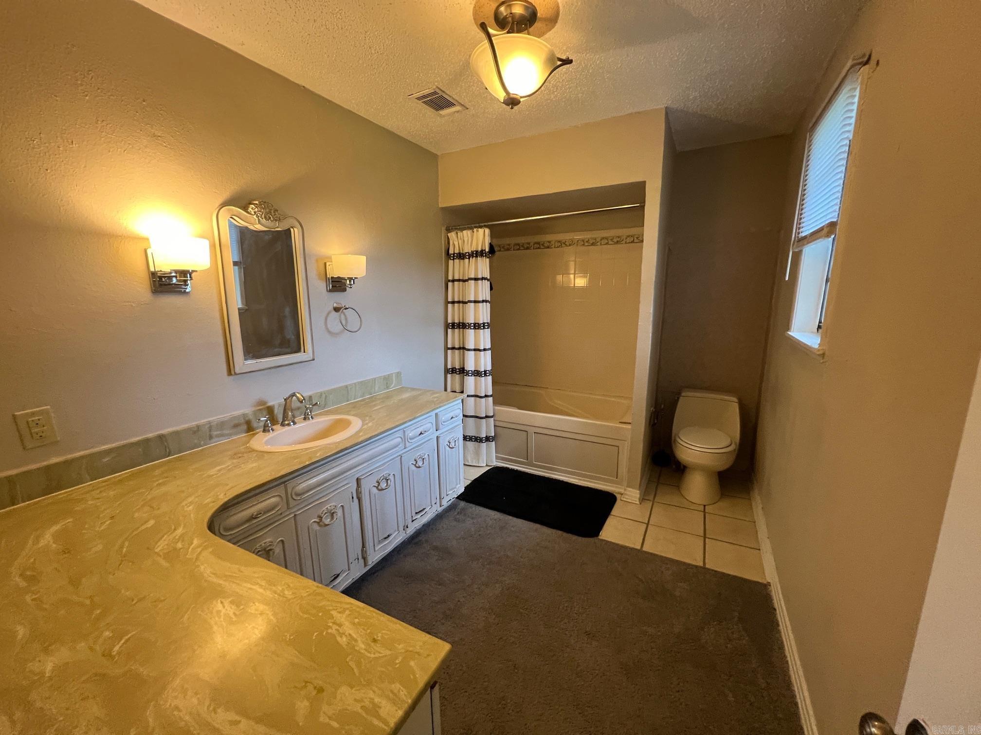 SHANNON HILLS s - Residential