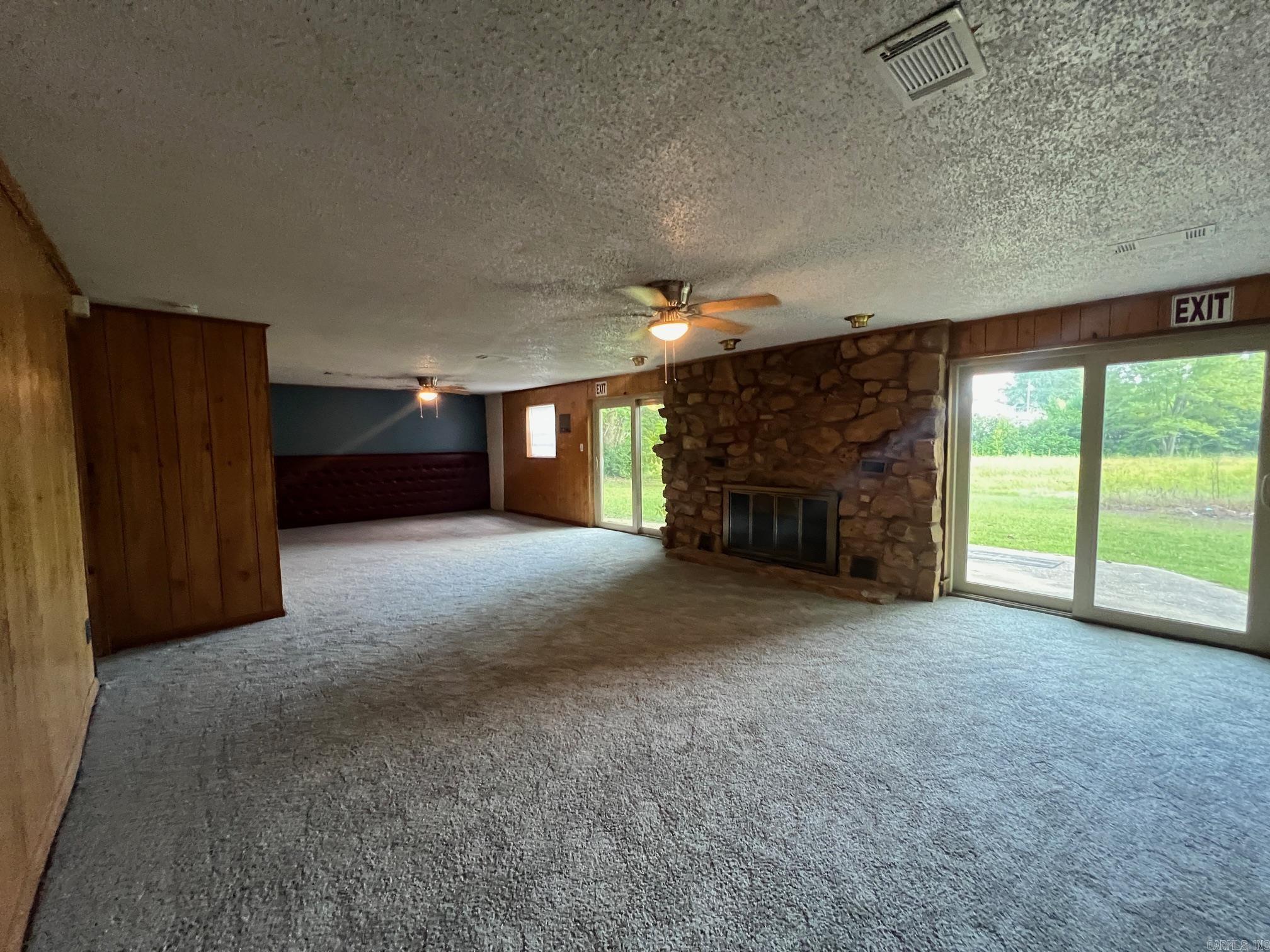 SHANNON HILLS s - Residential