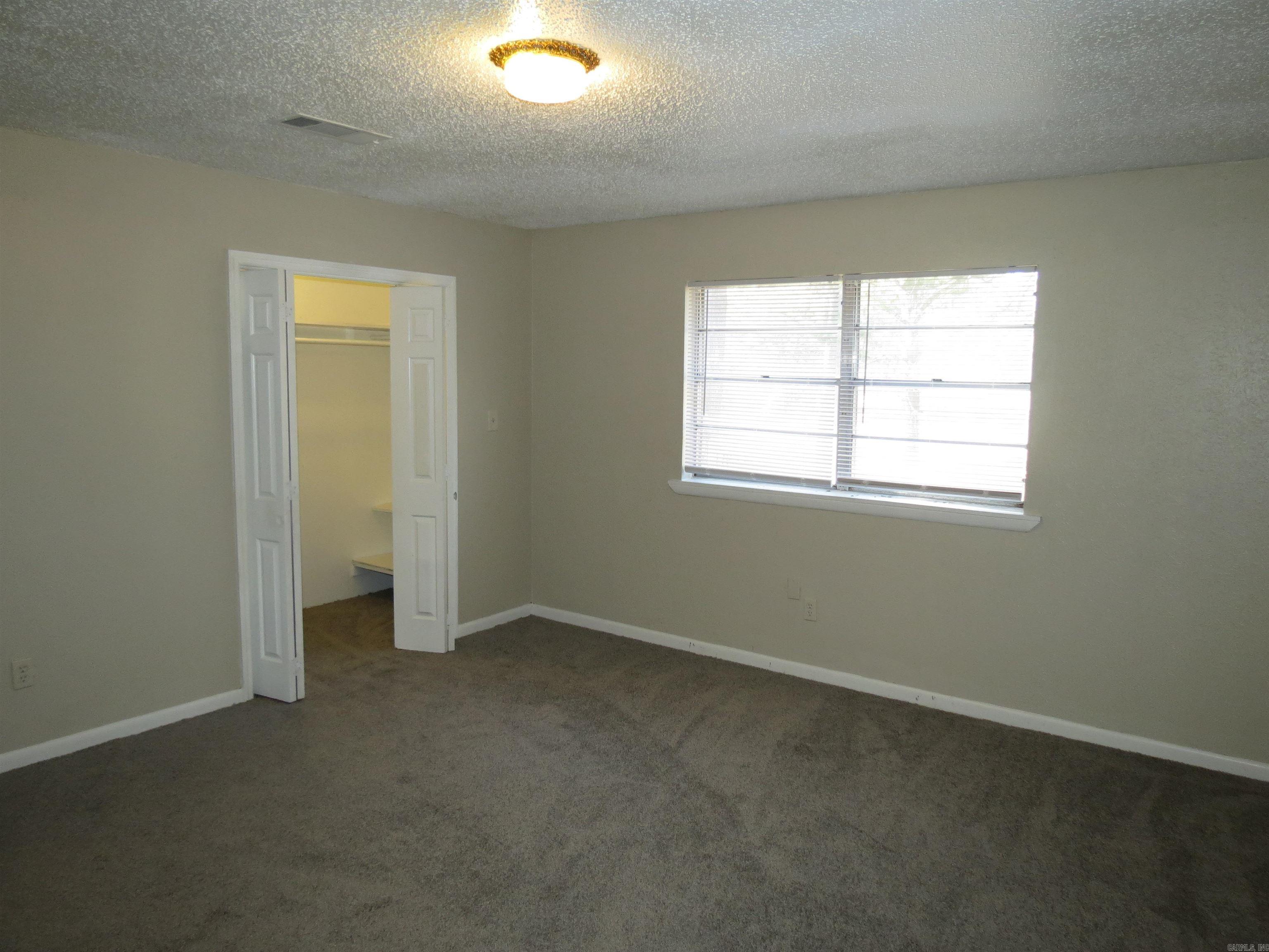 SHANNON HILLS s - Residential