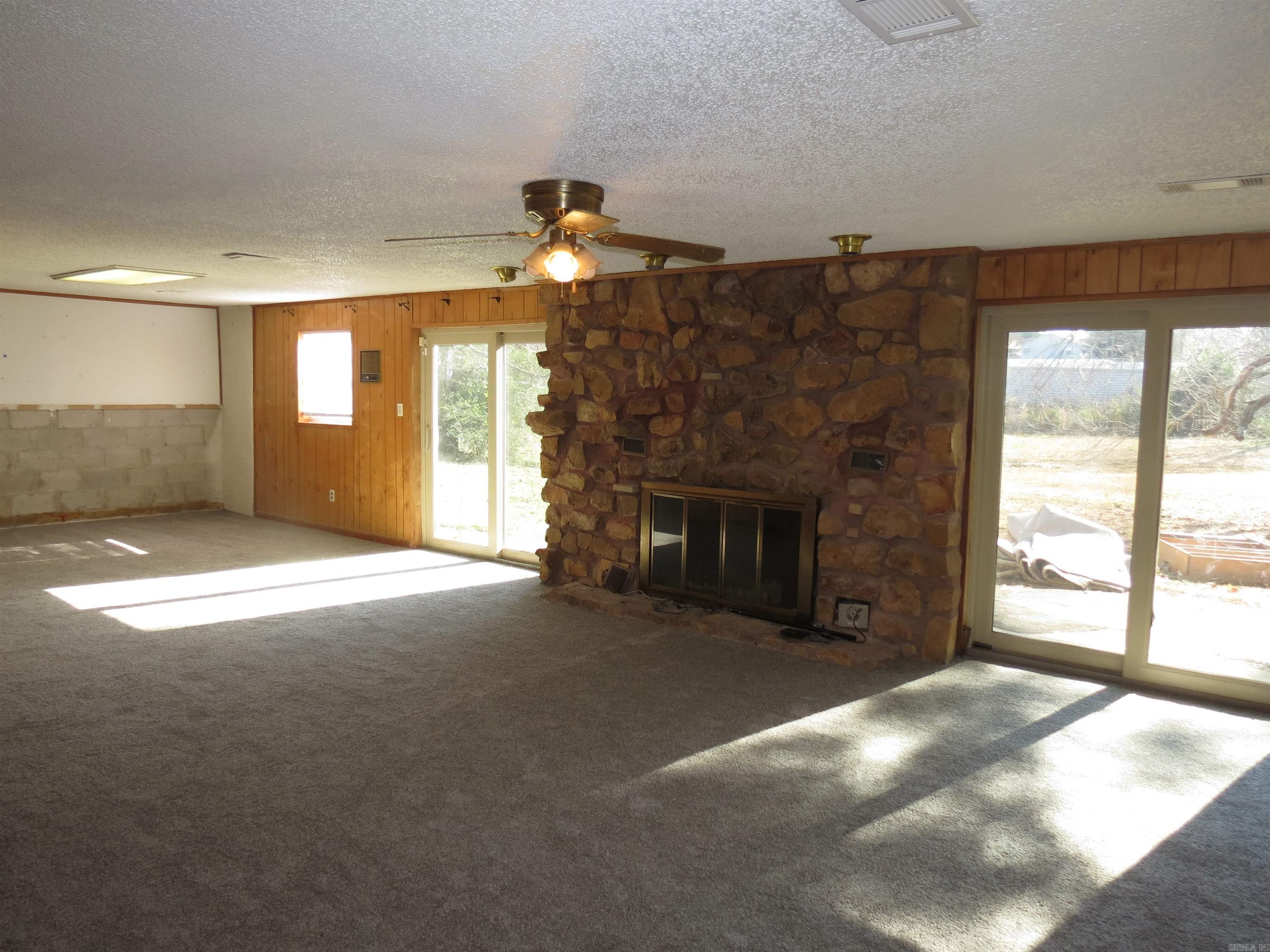 SHANNON HILLS s - Residential