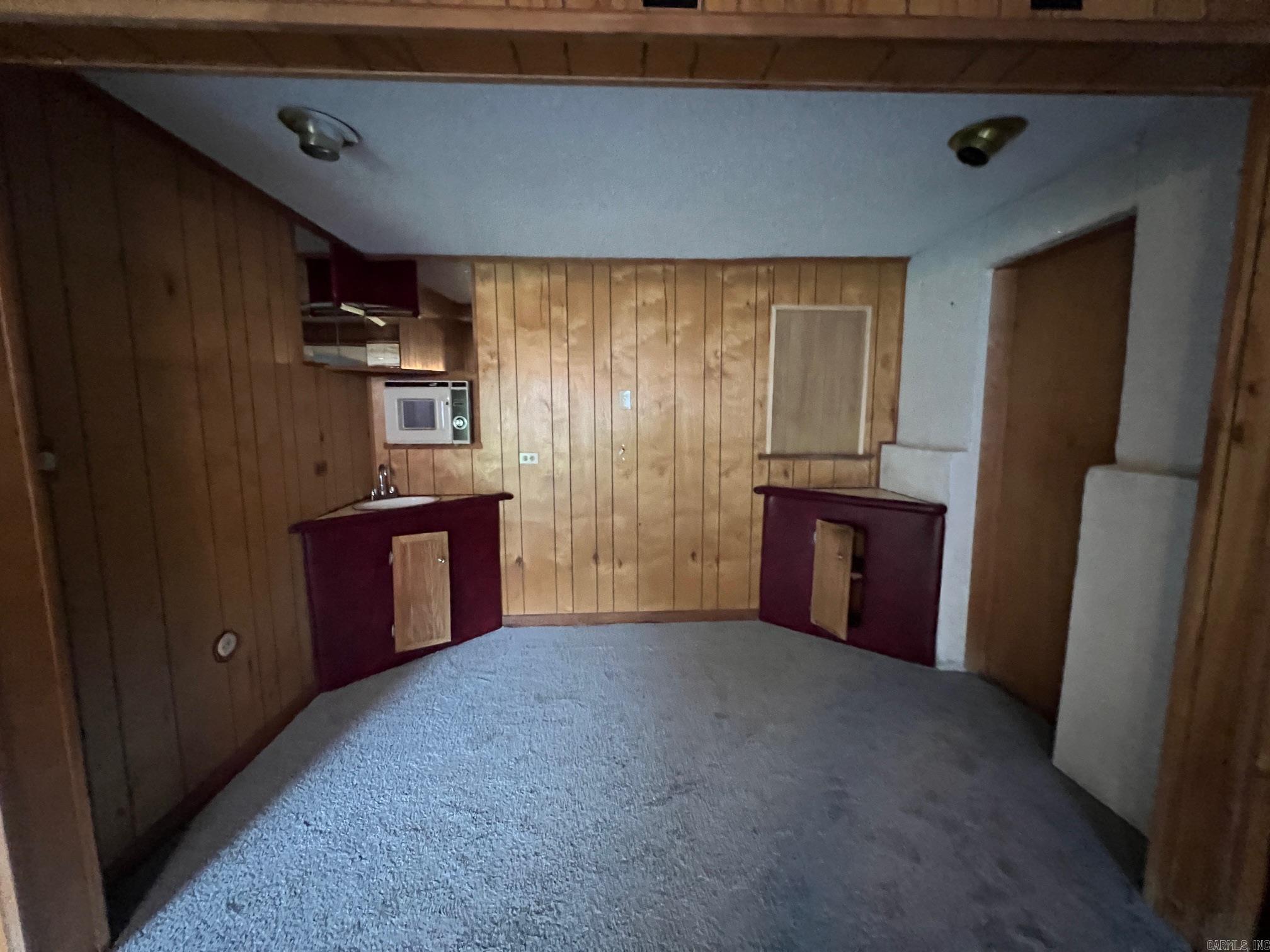 SHANNON HILLS s - Residential