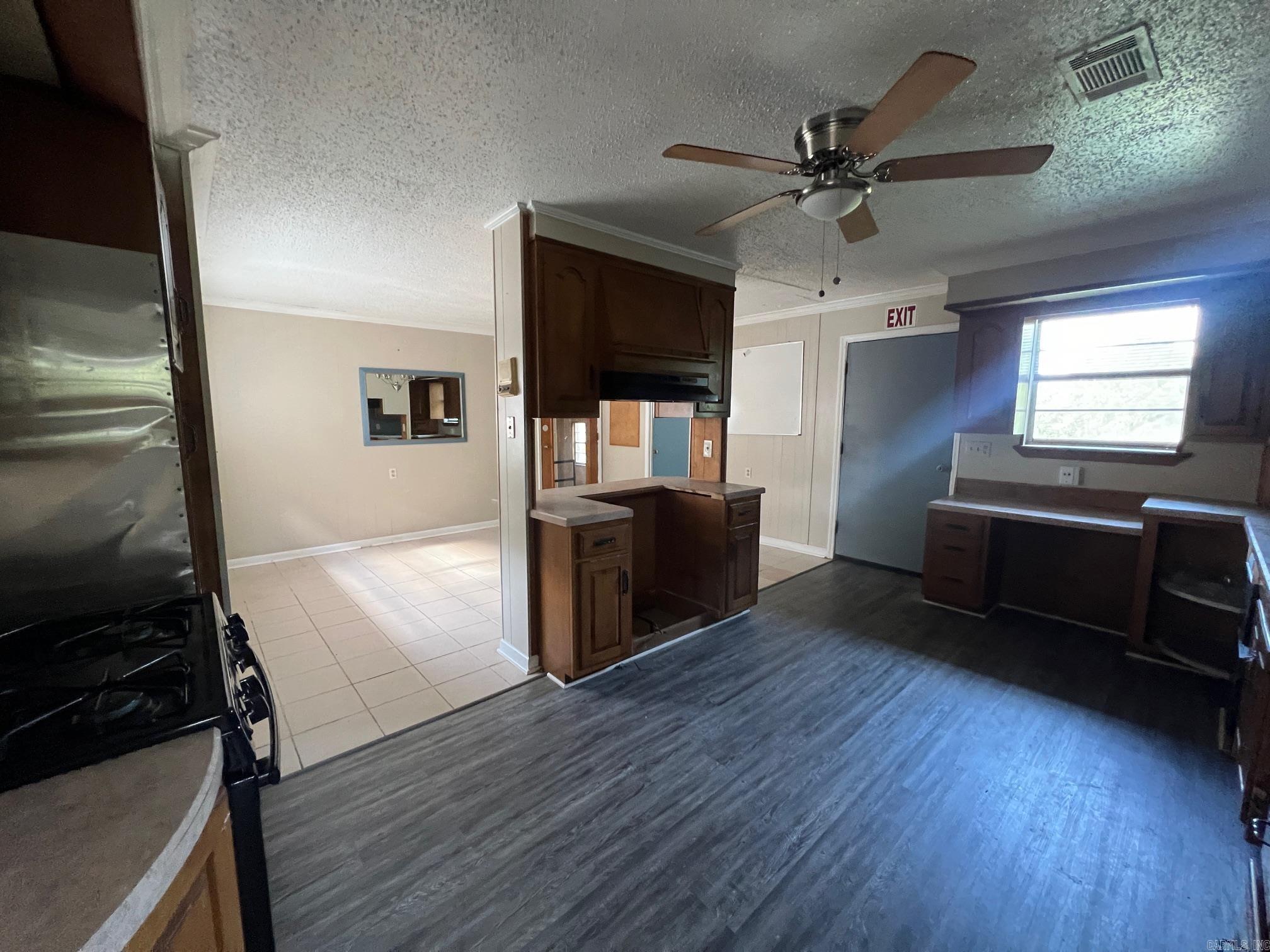 SHANNON HILLS s - Residential