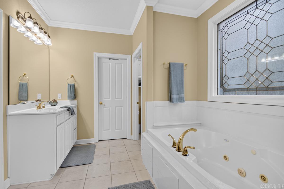 ISABELLA - Residential