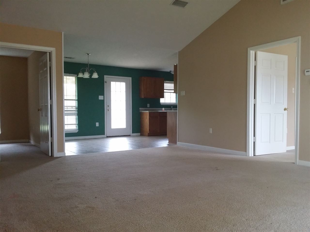 Dove Creek - Residential