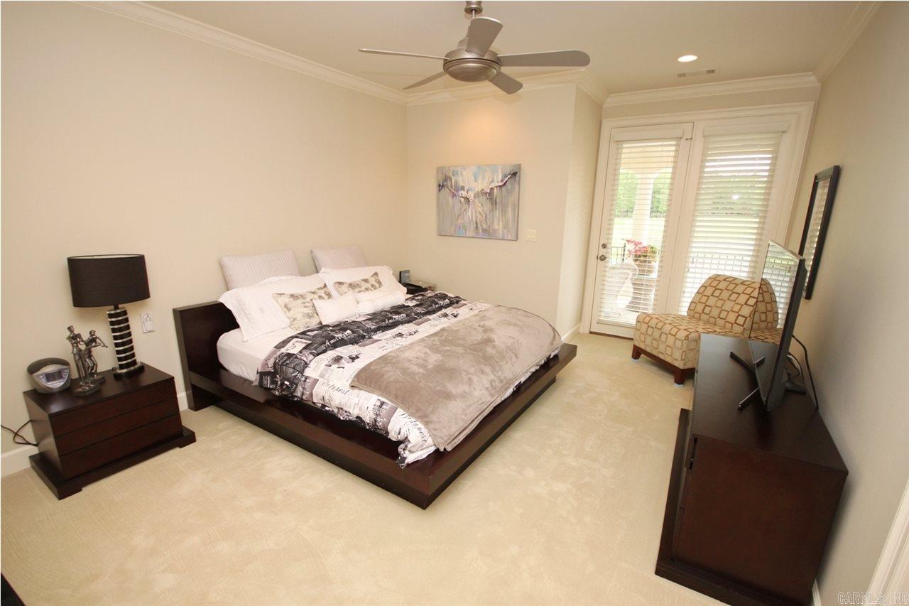 CHENAL VALLEY SOLOGNE CIRCLE - Residential