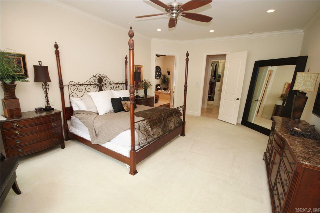 CHENAL VALLEY SOLOGNE CIRCLE - Residential