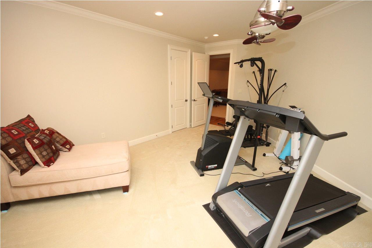 CHENAL VALLEY SOLOGNE CIRCLE - Residential