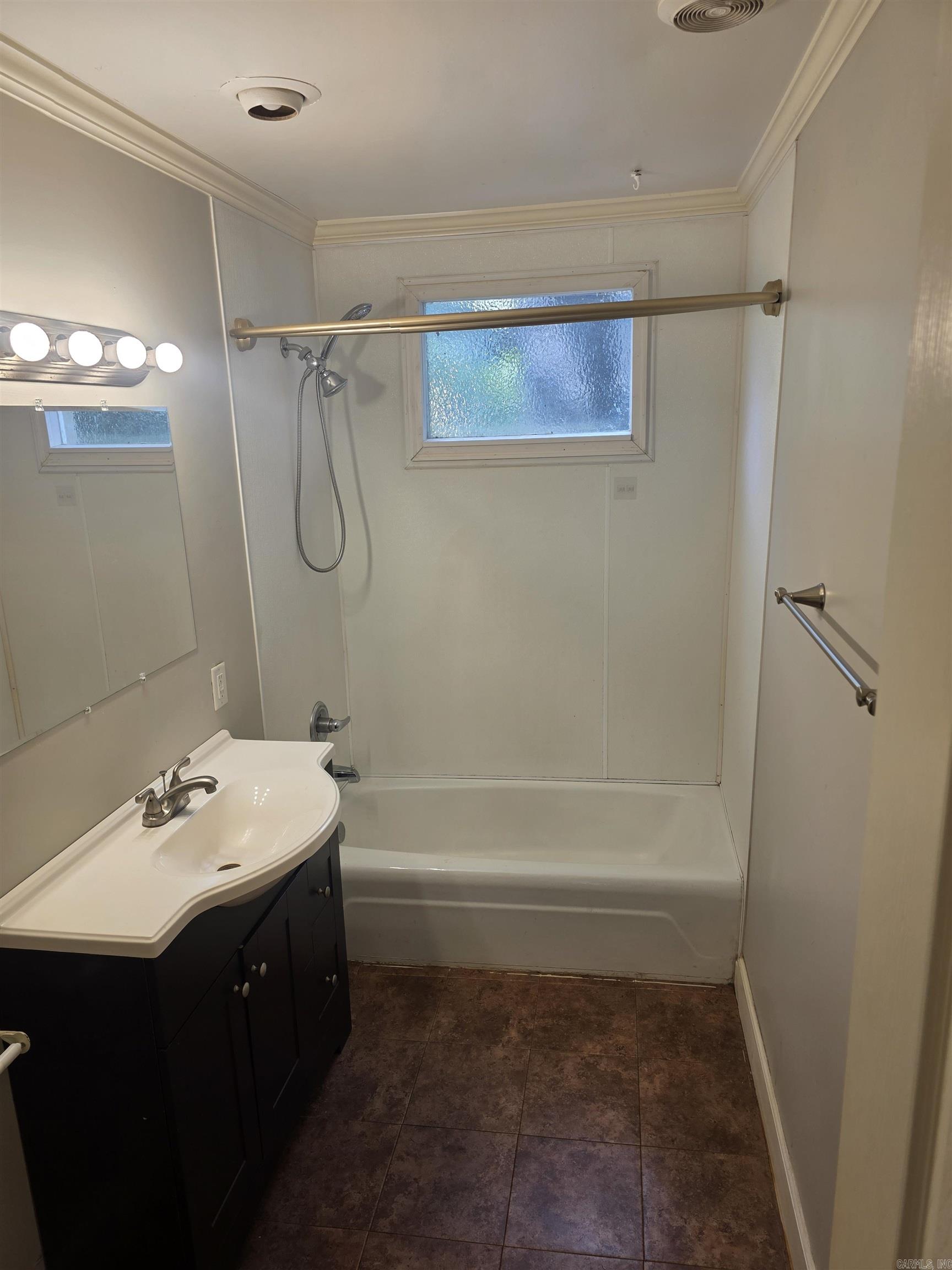 Cherry & Cox - Residential Lease
