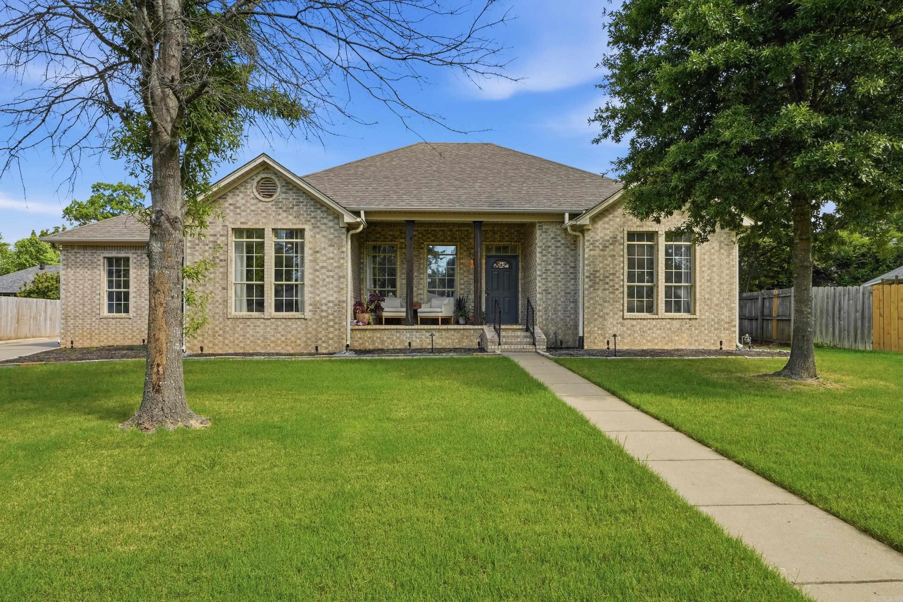 Welcome to 1350 Boone Drive! This 3-bedroom, 2-bath home offers a comfortable layout with plenty of space for everyday living. You'll enjoy a bright living area, a functional kitchen, and a spacious backyard with room to relax or entertain. Conveniently located near schools, shopping, restaurants, and parks, this home is ready for its next owner. Schedule your showing today!