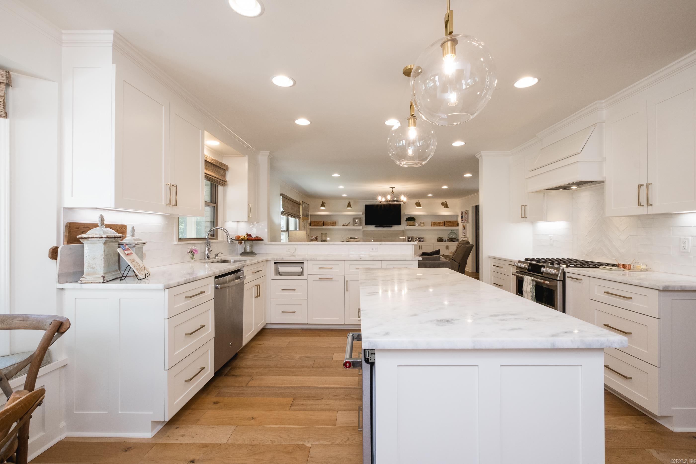 PLEASANT VALLEY - Residential