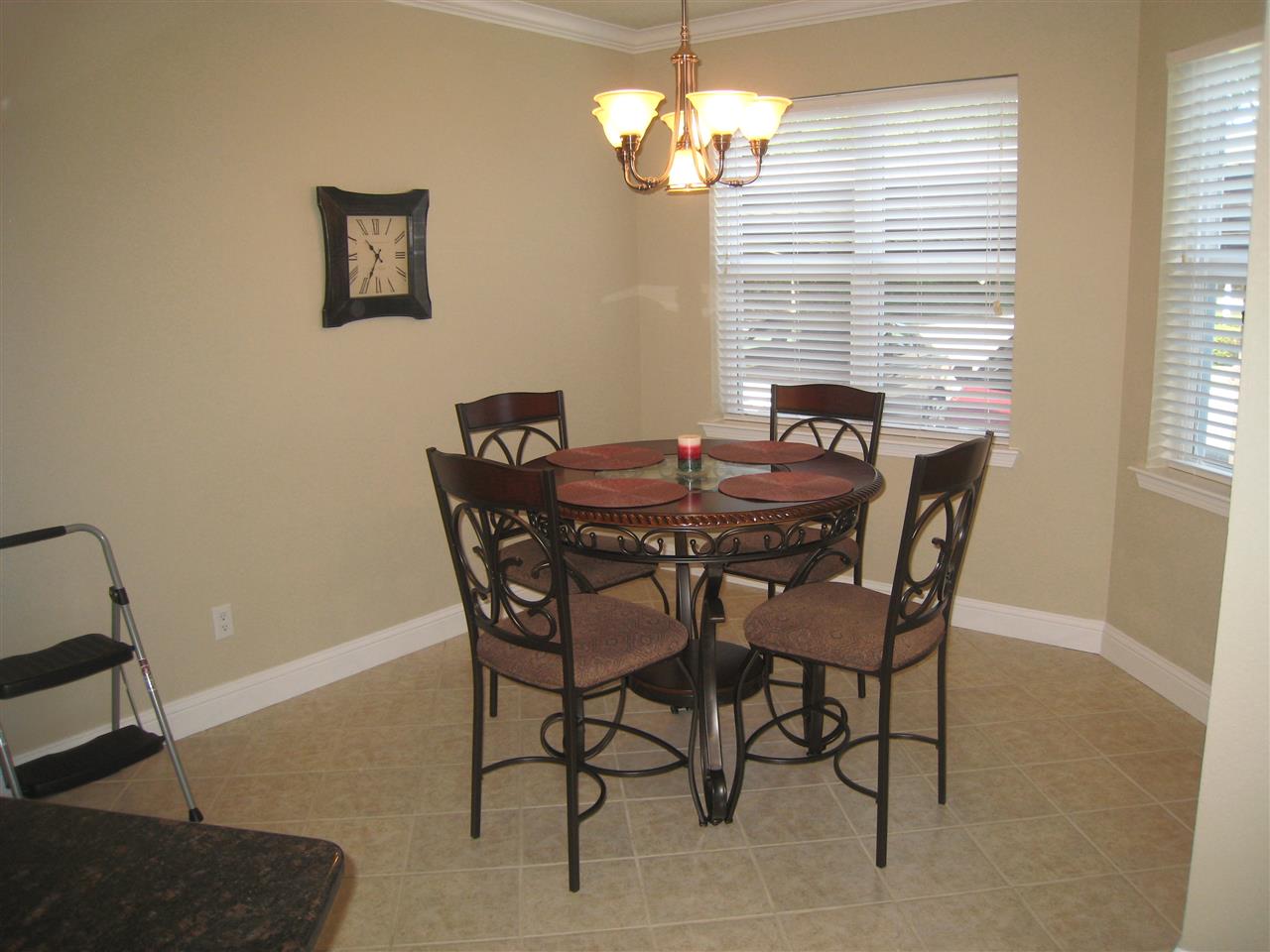 FOREST HEIGHTS - Residential