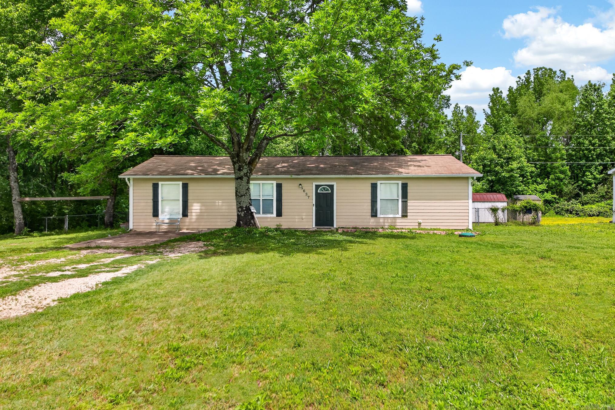 BAYOU METO PLACE - Residential