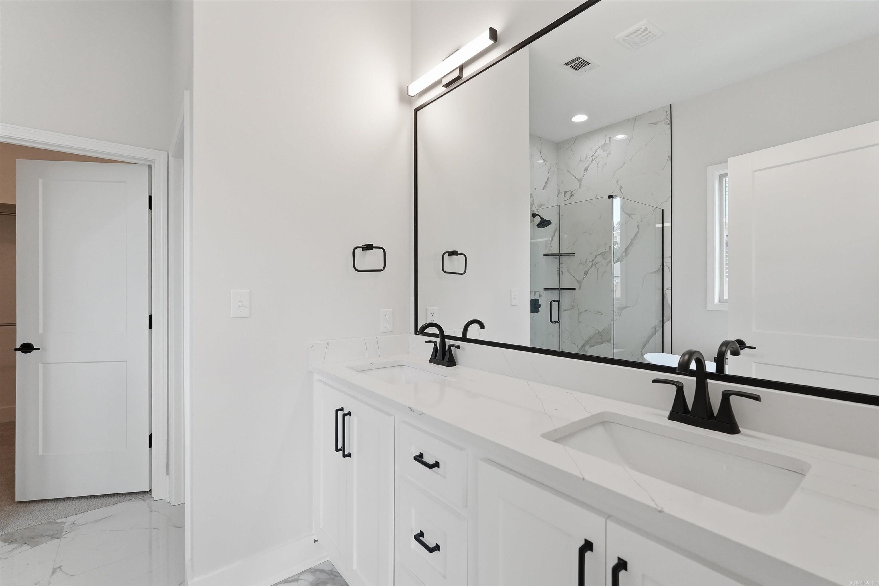 KENWOOD ESTATES SUB PH 5 - Residential