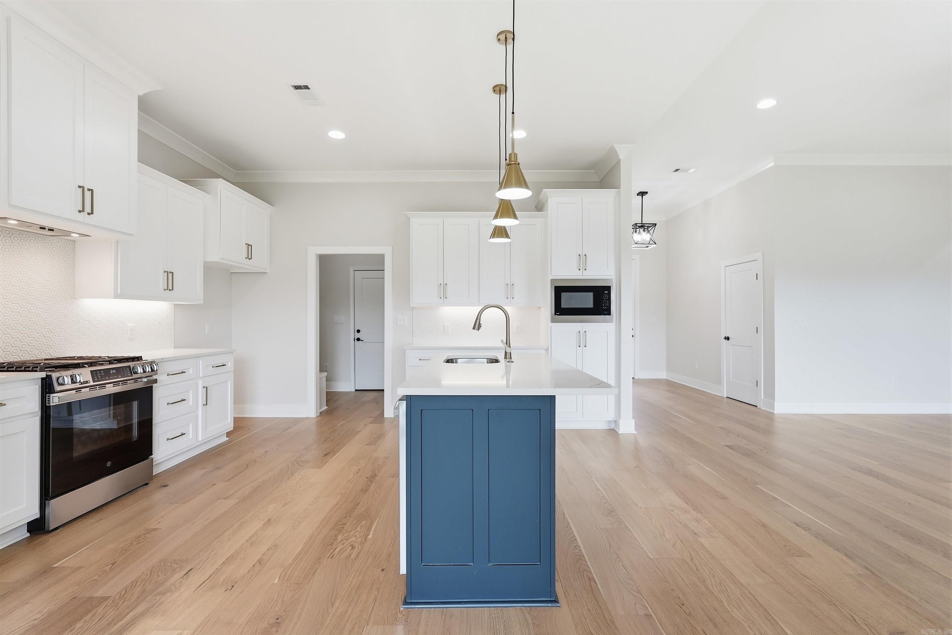 KENWOOD ESTATES SUB PH 5 - Residential