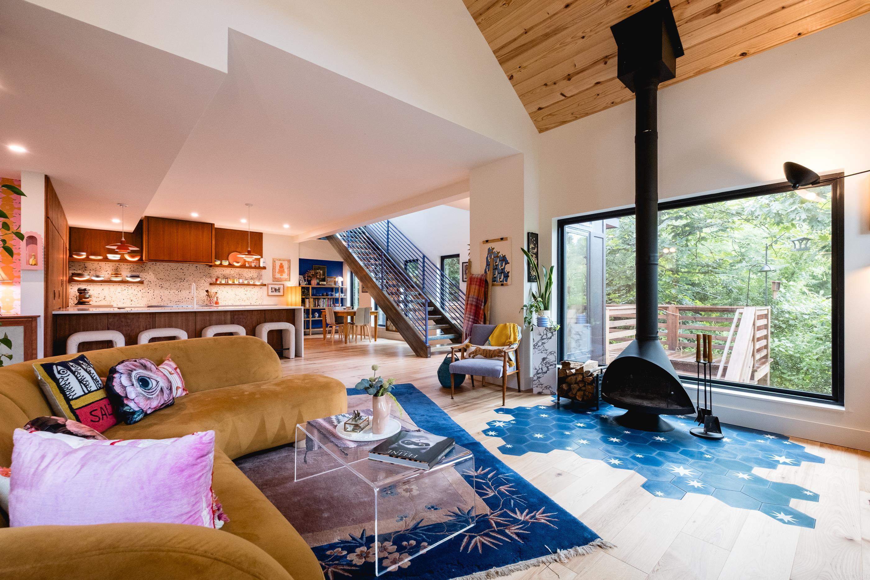 KINGWOOD PLACE - Residential